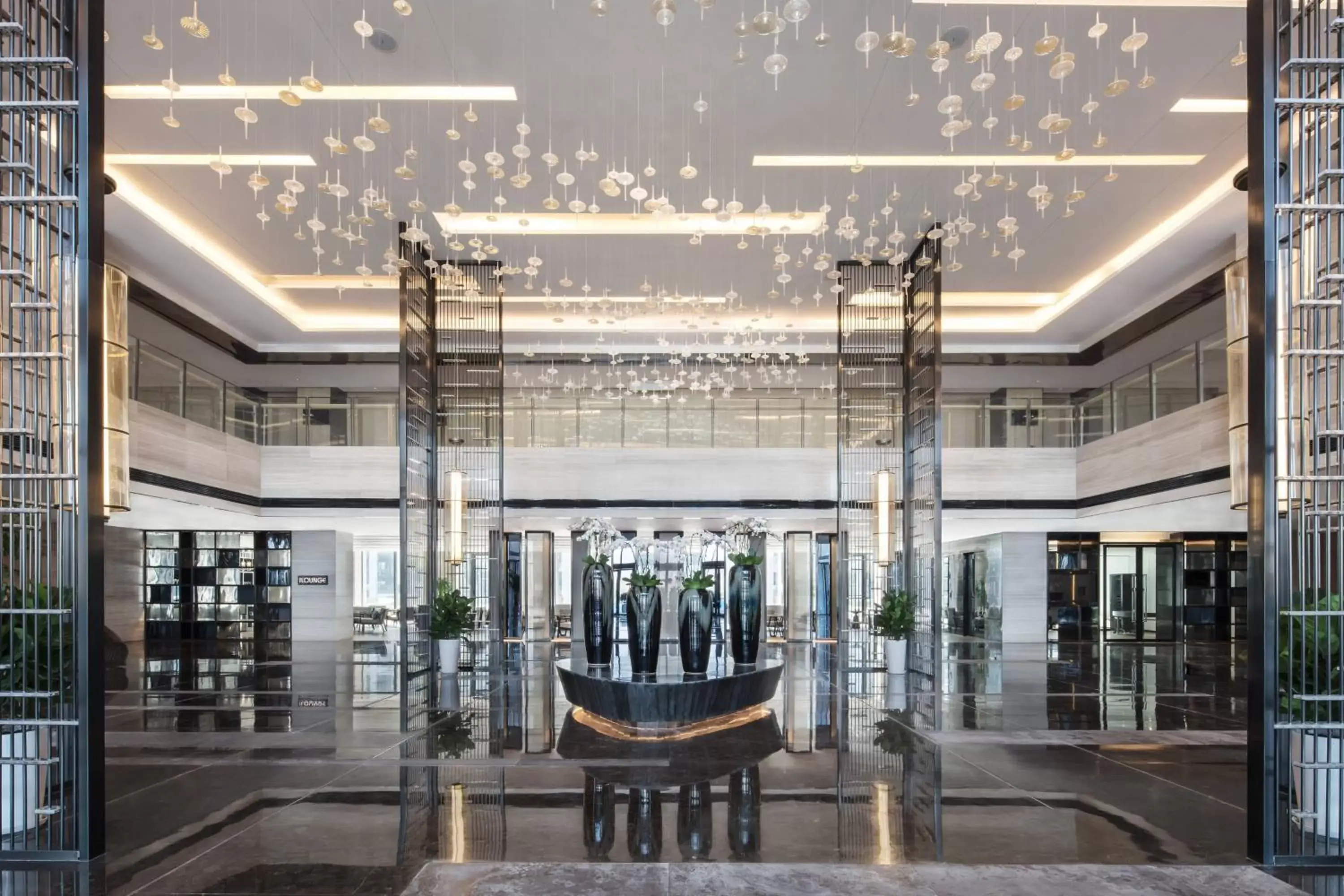 Lobby or reception in Courtyard by Marriott Zhengzhou Airport