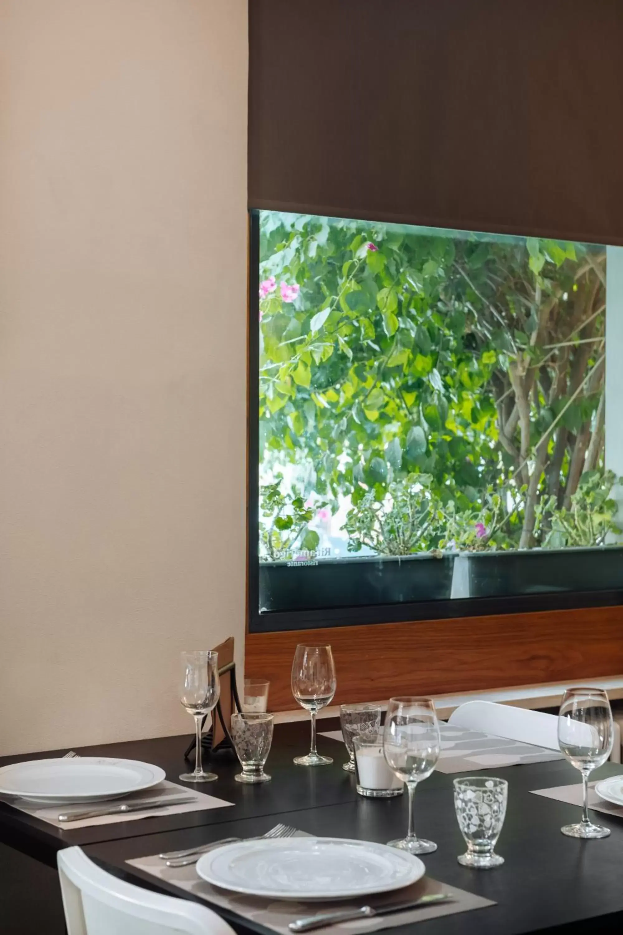 Restaurant/places to eat, TV/Entertainment Center in Hotel Bella Napoli ristorante & spa