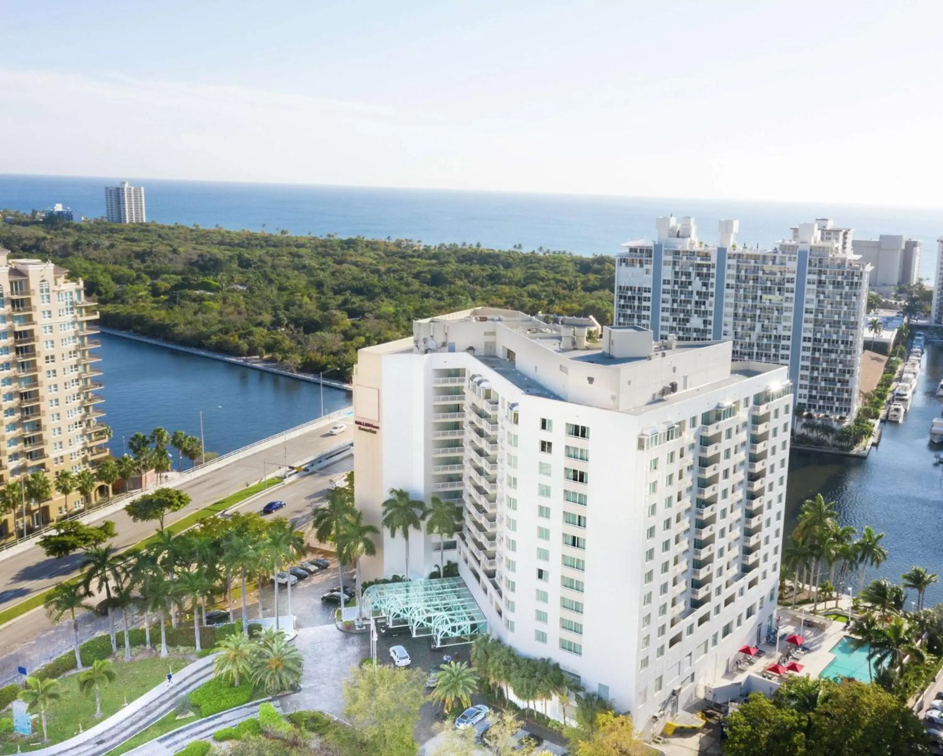 Property building, Bird's-eye View in GALLERYone - a DoubleTree Suites by Hilton Hotel