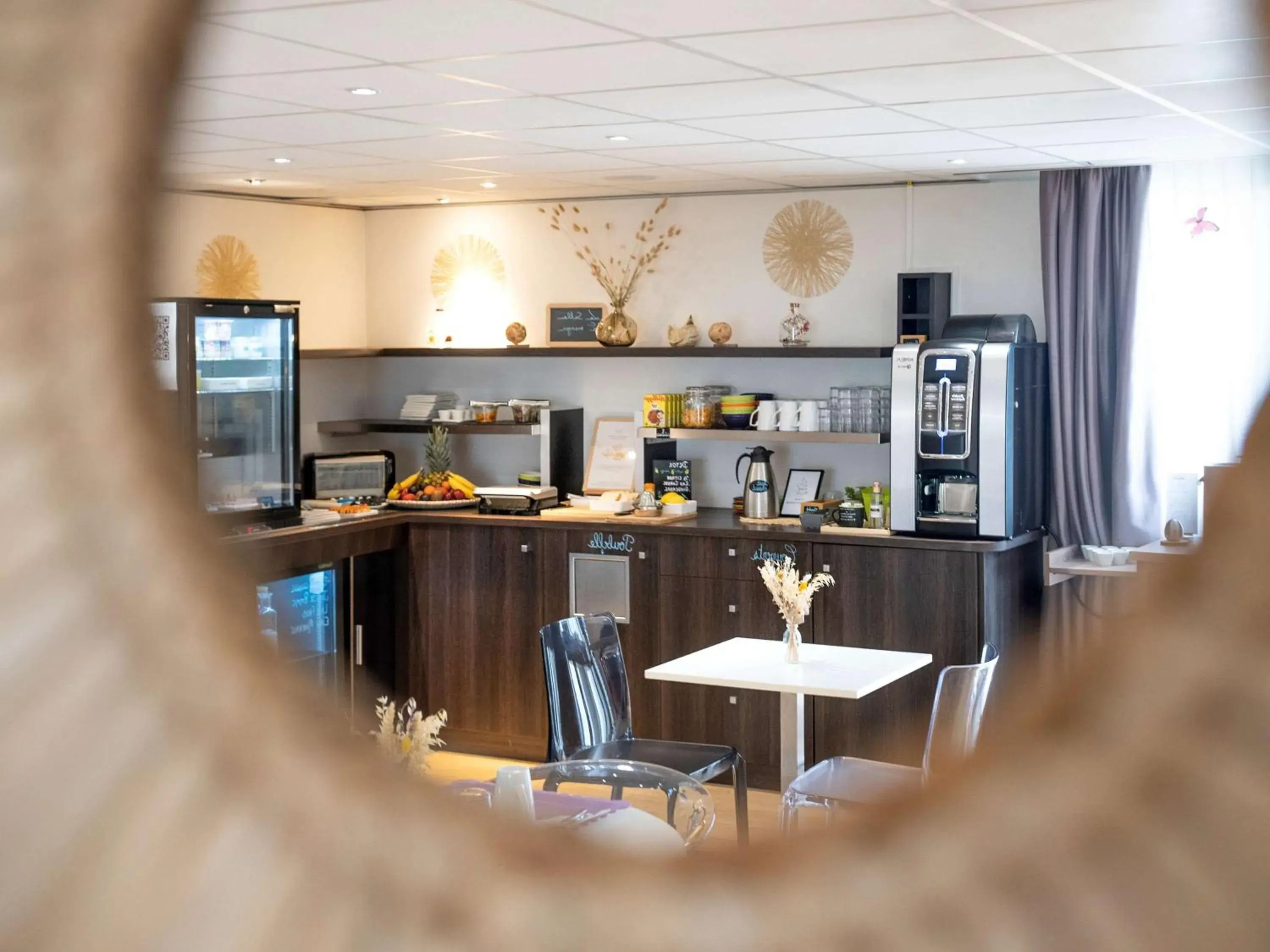 Restaurant/Places to Eat in ibis Styles Rennes St. Gregoire
