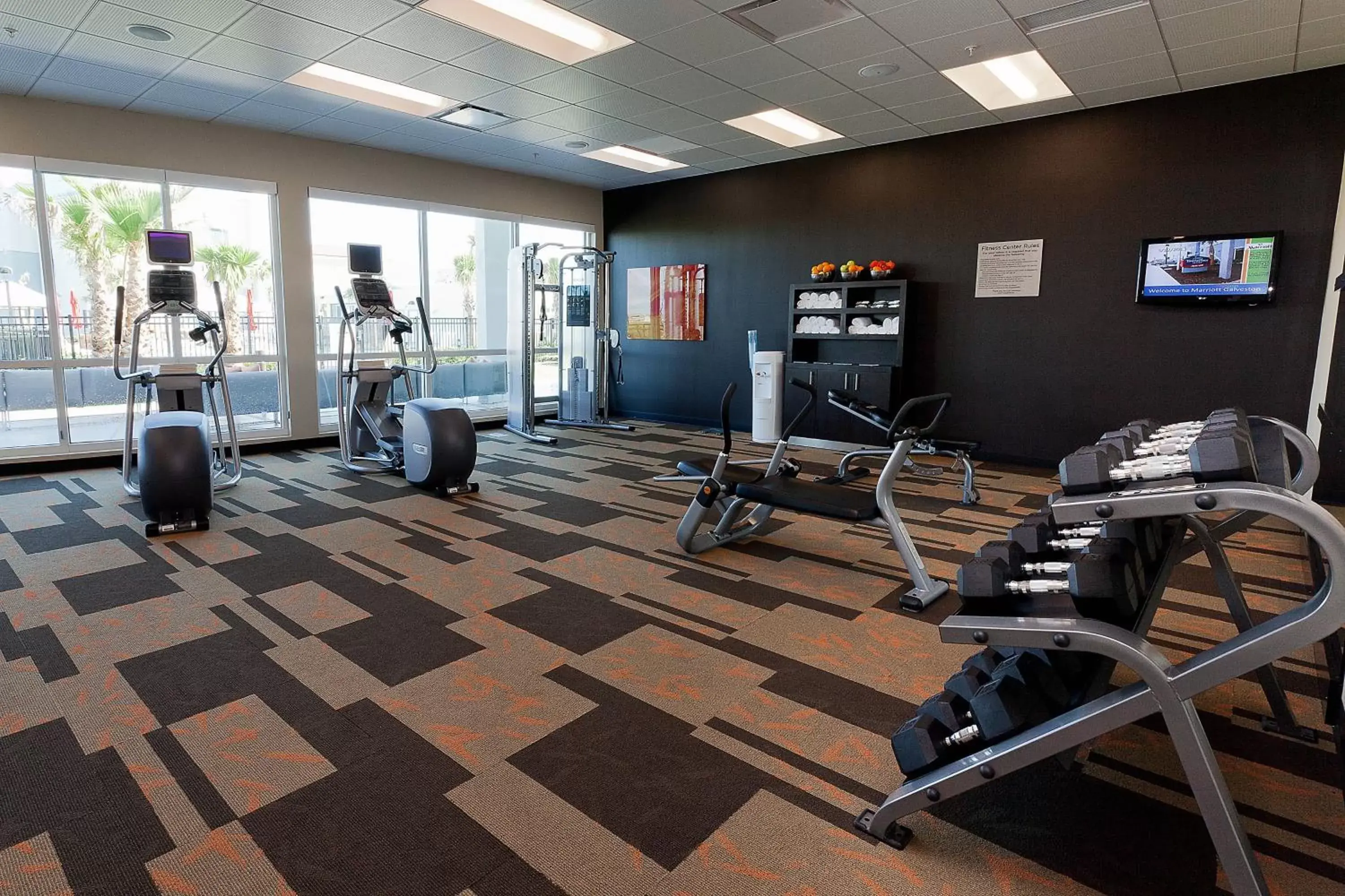 Fitness centre/facilities, Fitness Center/Facilities in Courtyard by Marriott Galveston Island