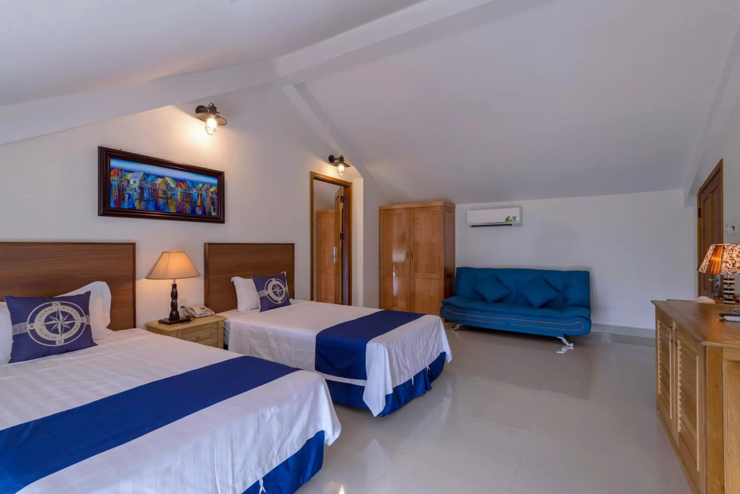 Bed in Santa Sea Villa