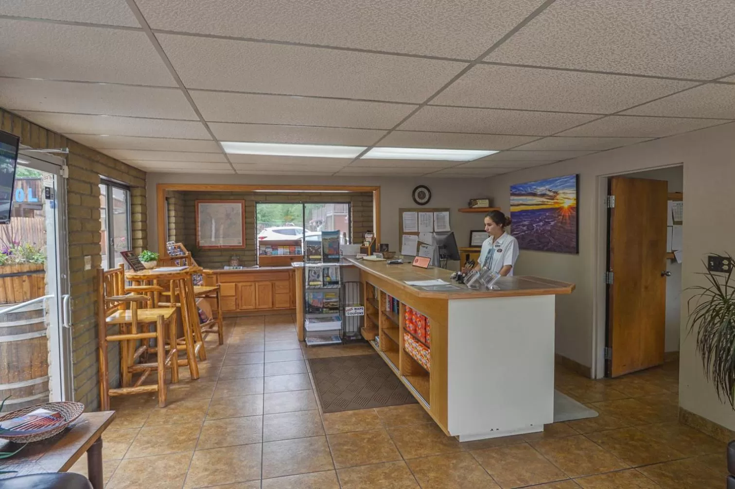 Lobby or reception in Rustic Inn