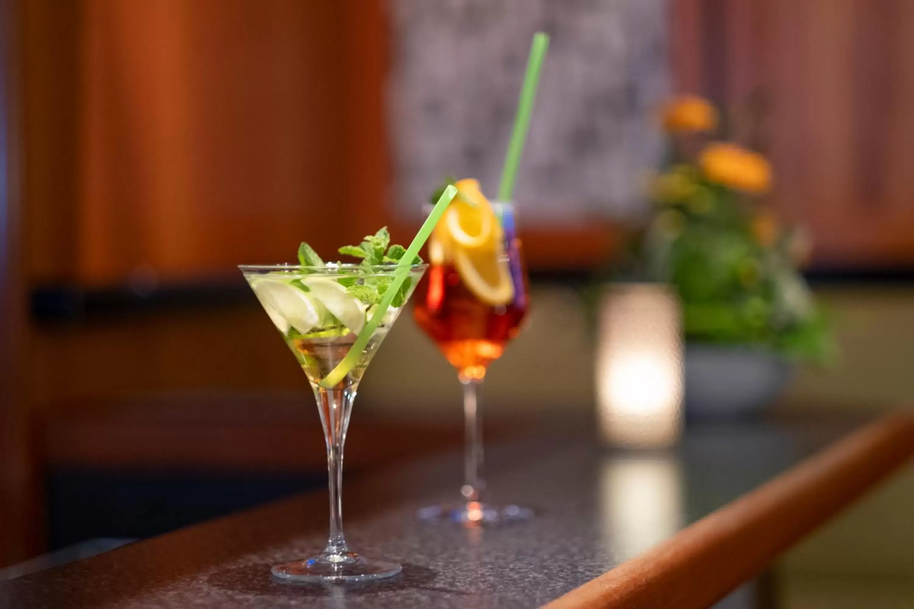 Lounge or bar, Drinks in Sonnenhotel Bayerischer Hof inklusive freier Eintritt ins AquaFit Erlebnisbad