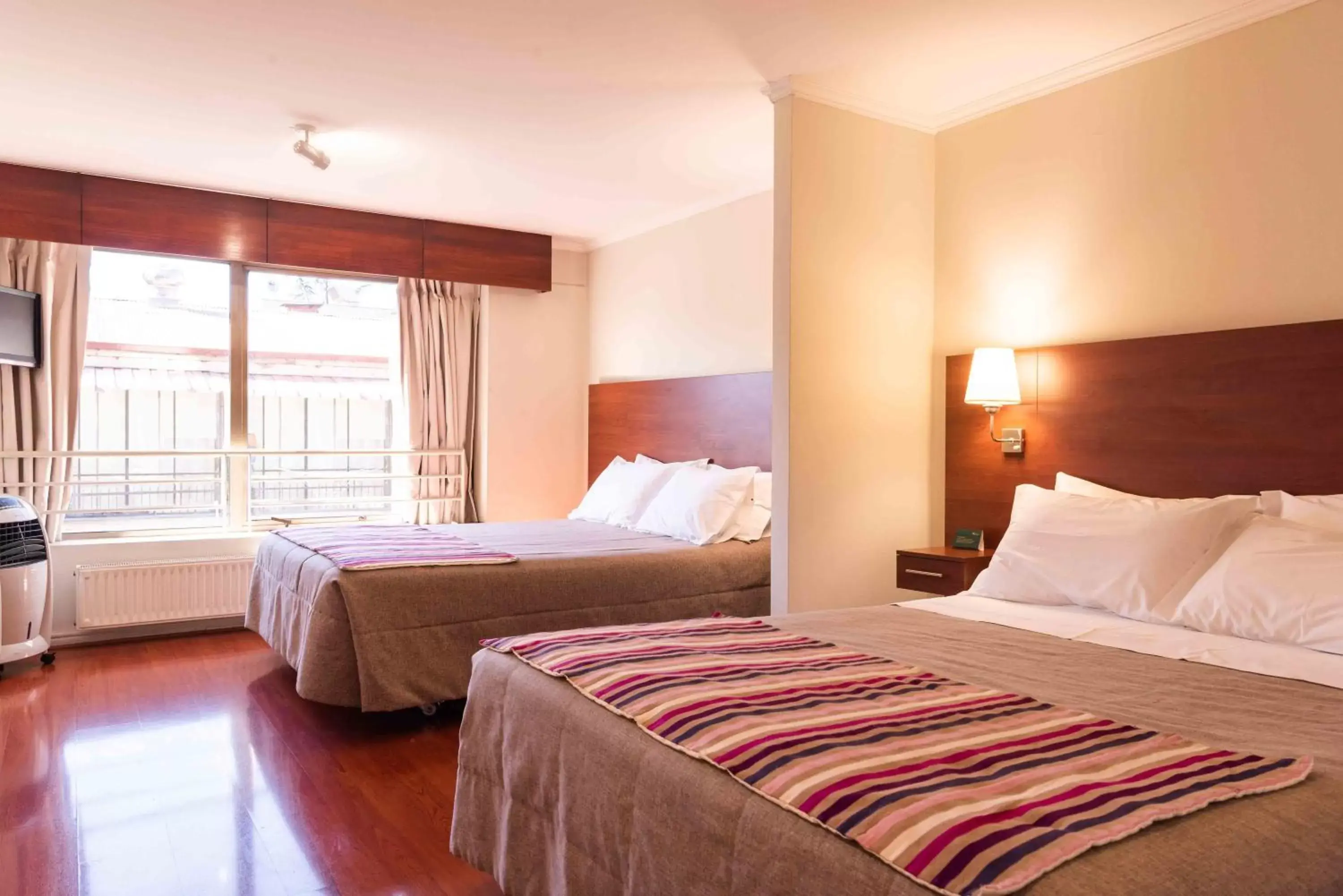 Bed in MR Apart Providencia (ex Apart Neruda) Bed in MR Apart Providencia (ex Apart Neruda)