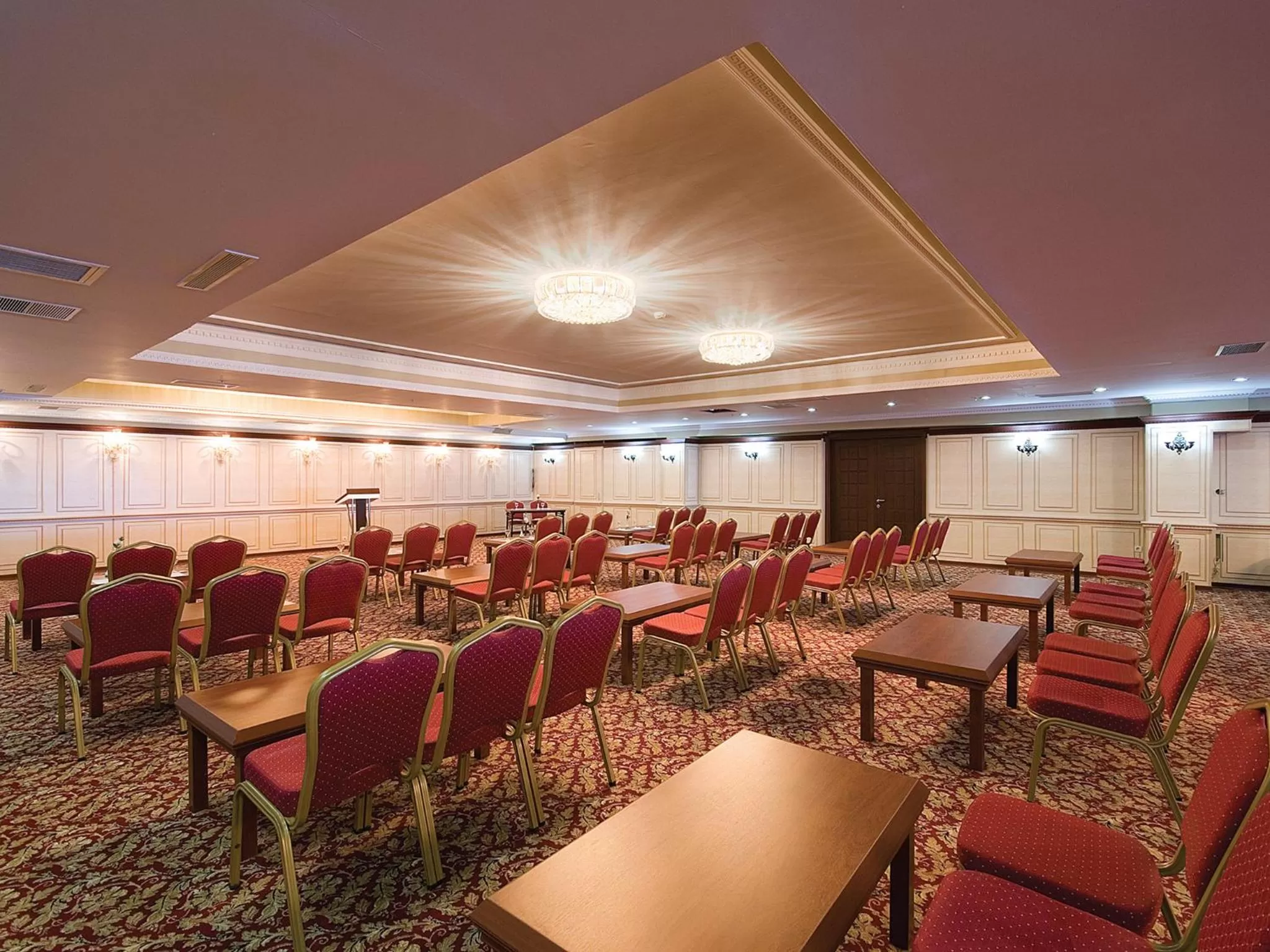 Restaurant/Places to Eat in Thermalium Wellness & Spa Hotel by Vima