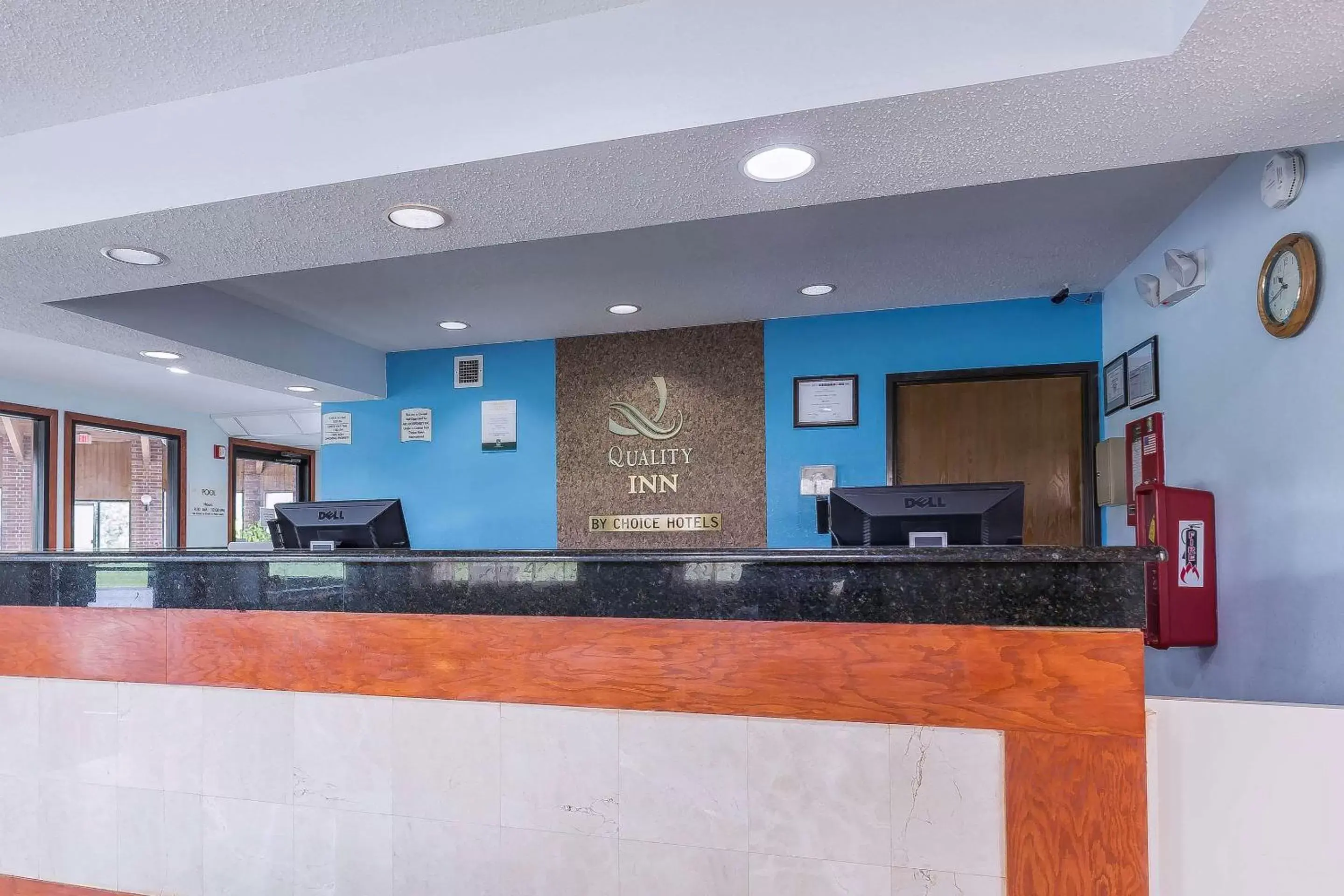 Lobby or reception, Lobby/Reception in Quality Inn Sycamore - DeKalb