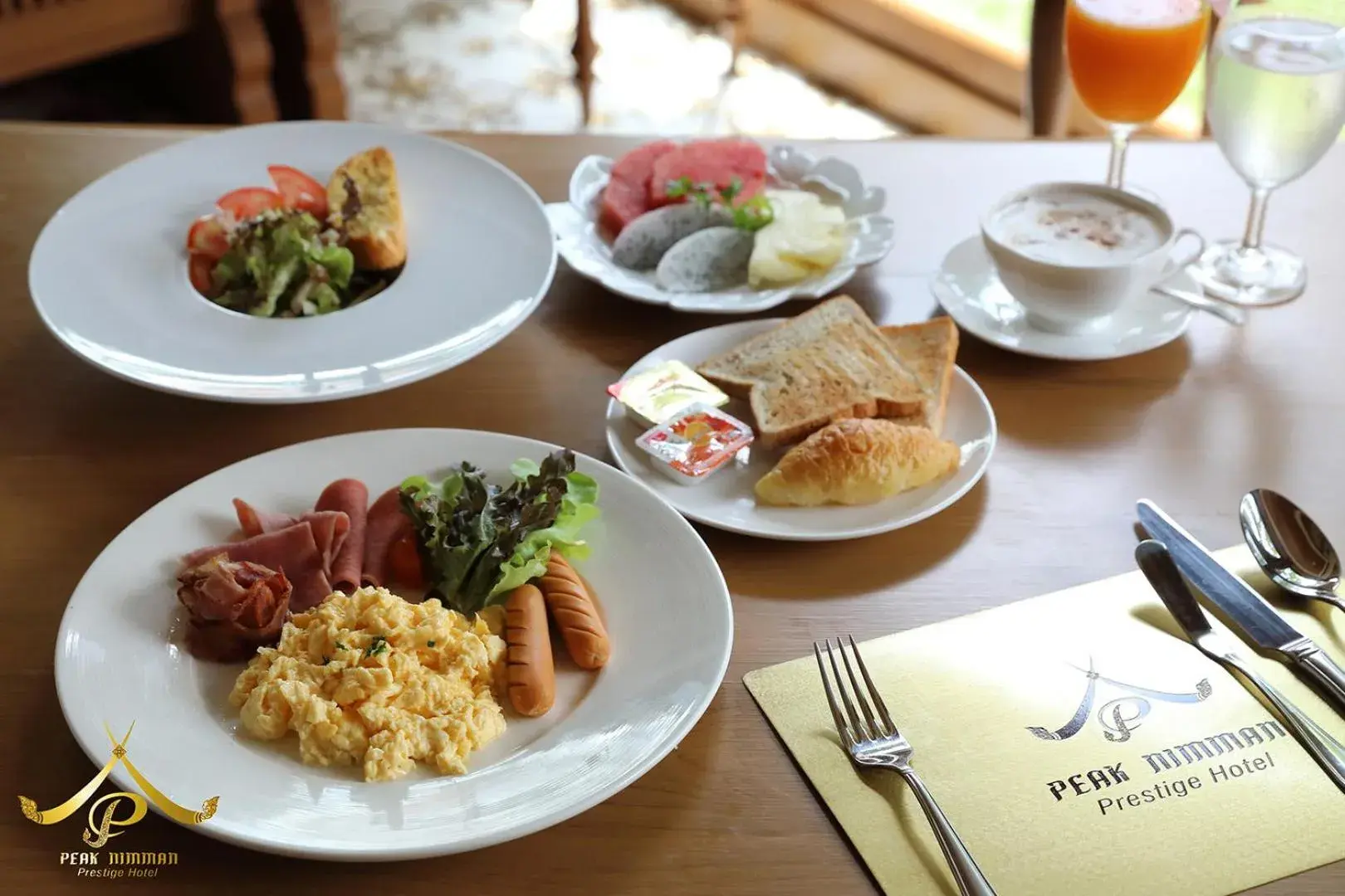 Food in Peak Nimman Prestige Hotel
