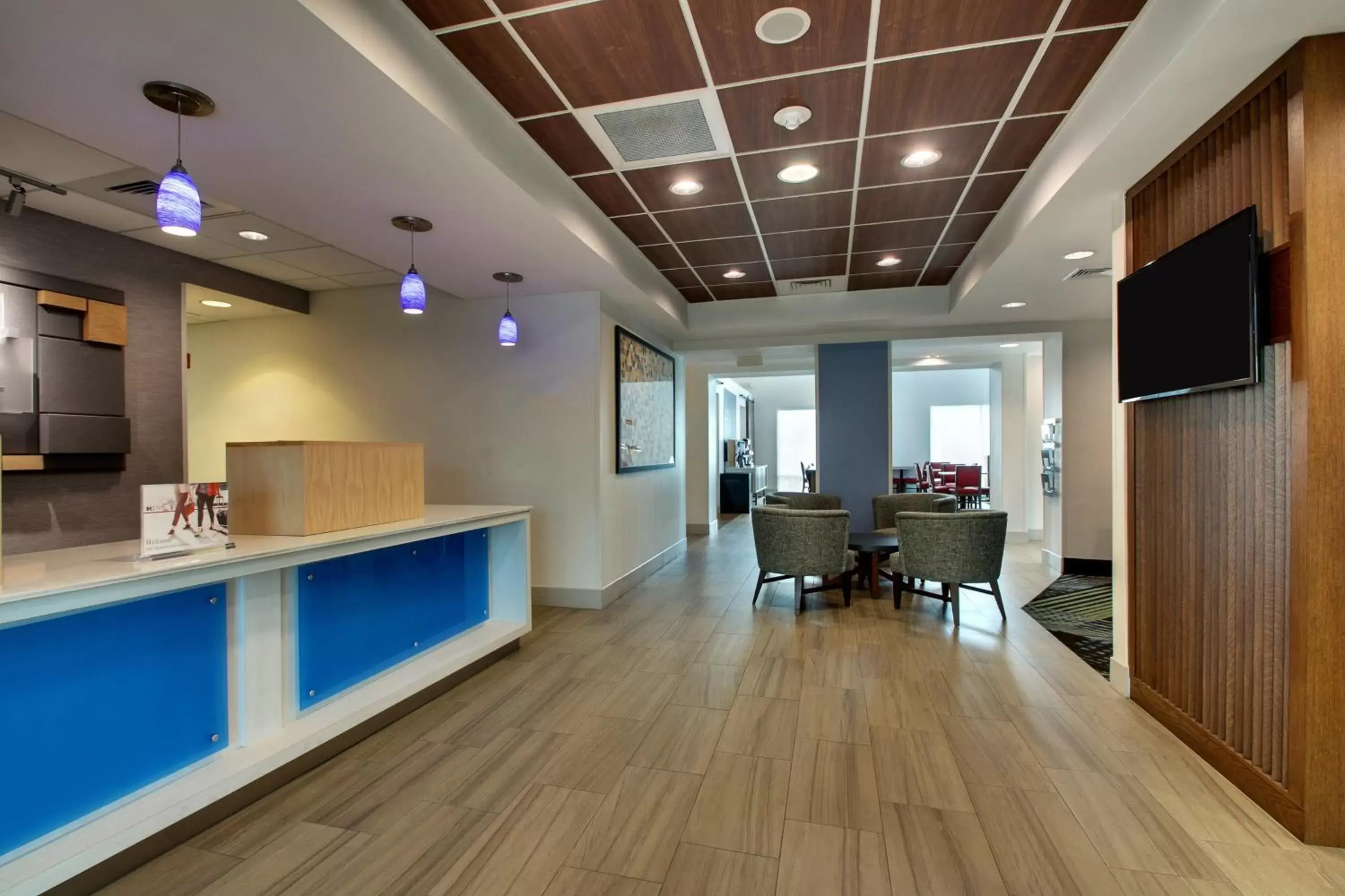 Lobby or reception in Holiday Inn Express Hotel & Suites Jacksonville North-Fernandina, an IHG Hotel