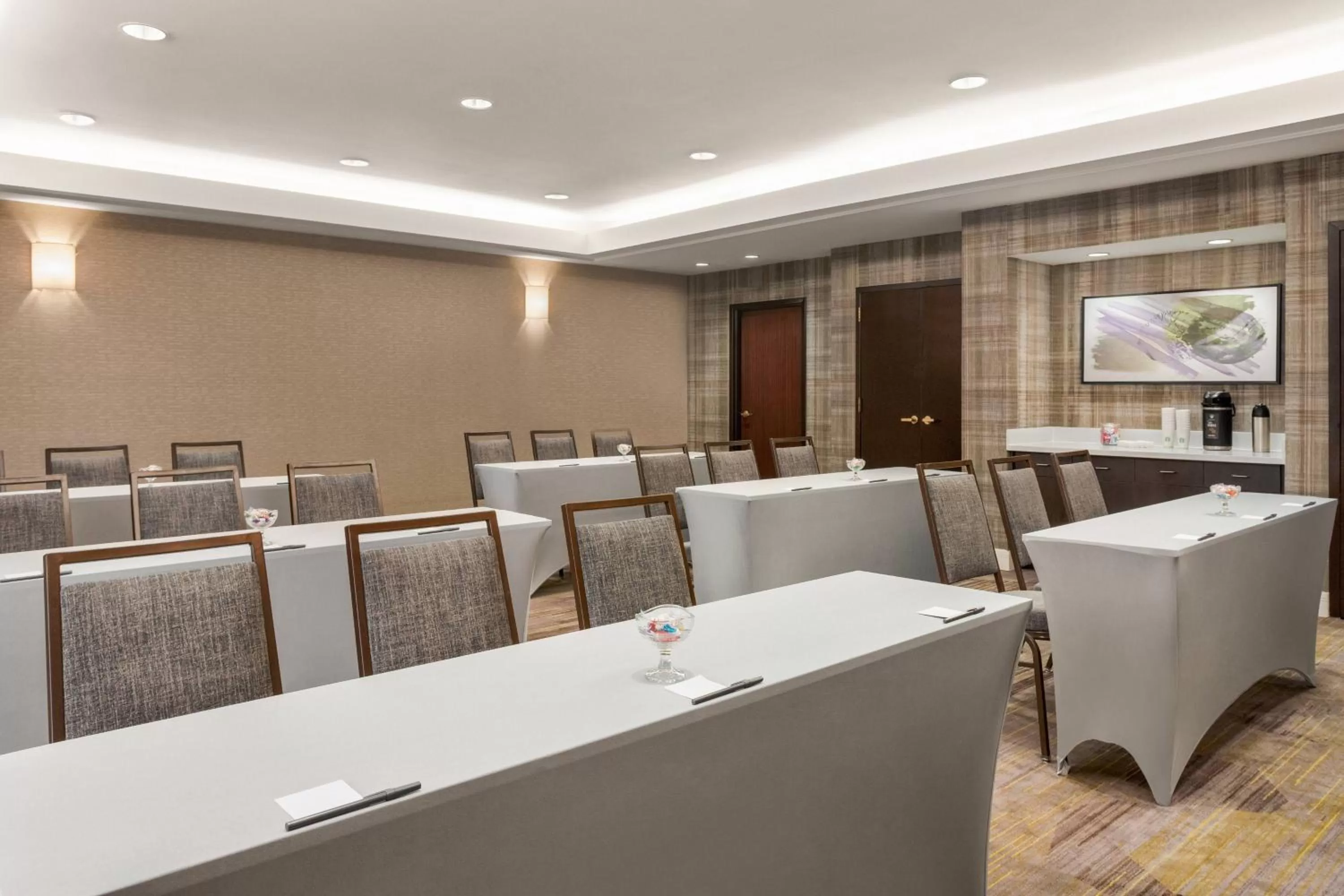 Meeting/conference room in Courtyard Tupelo