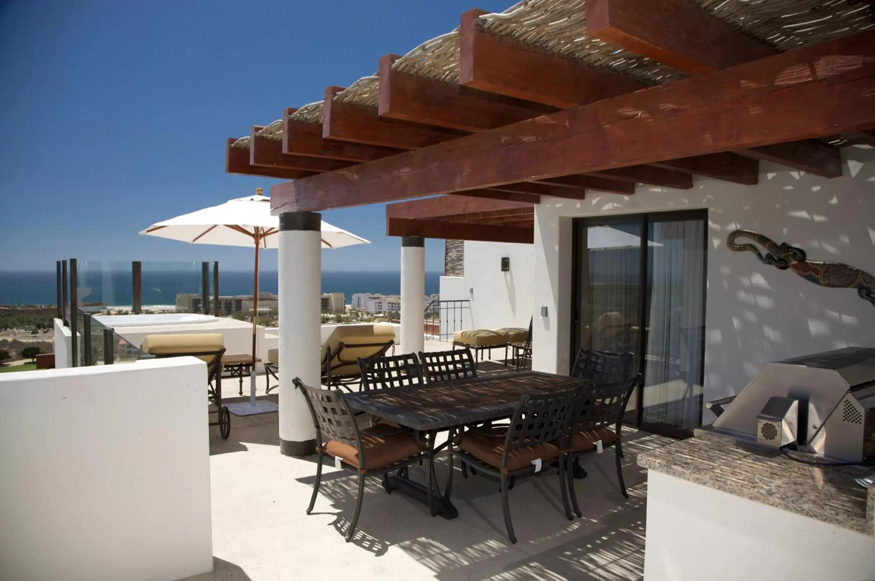 Day in Alegranza Luxury Resort - All Master Suite