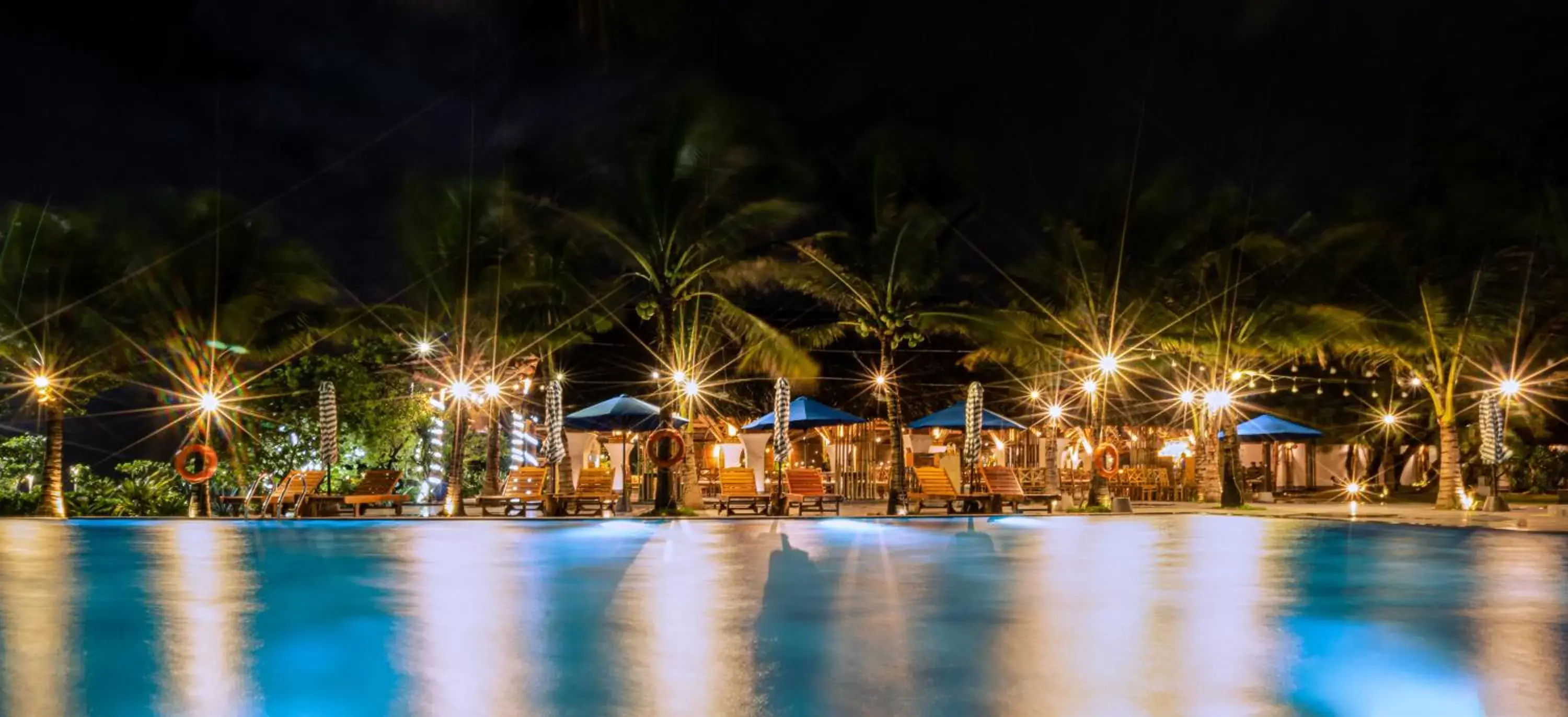 Night, Swimming Pool in Stelia Beach Resort