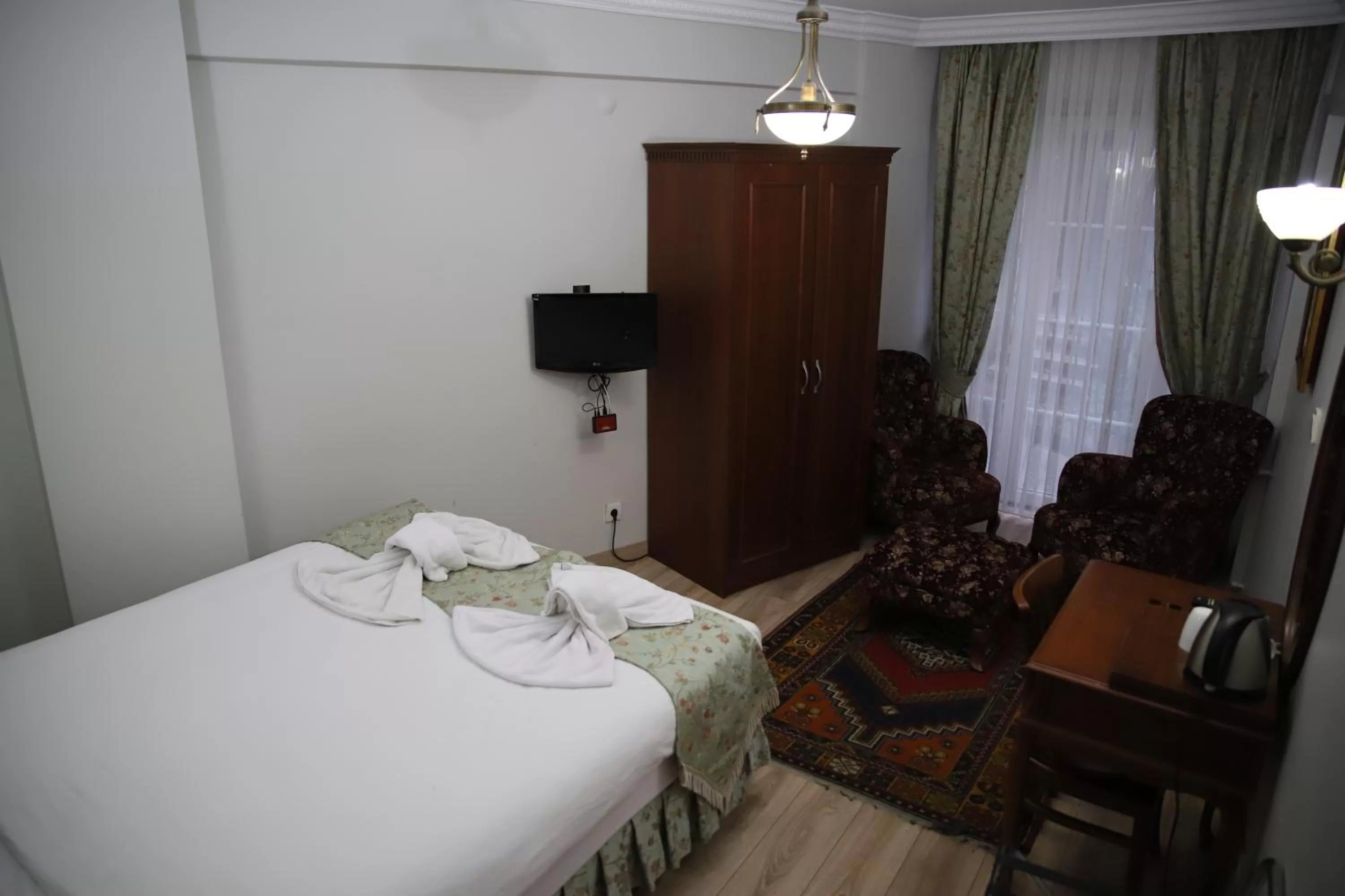 Photo of the whole room in Basileus Hotel