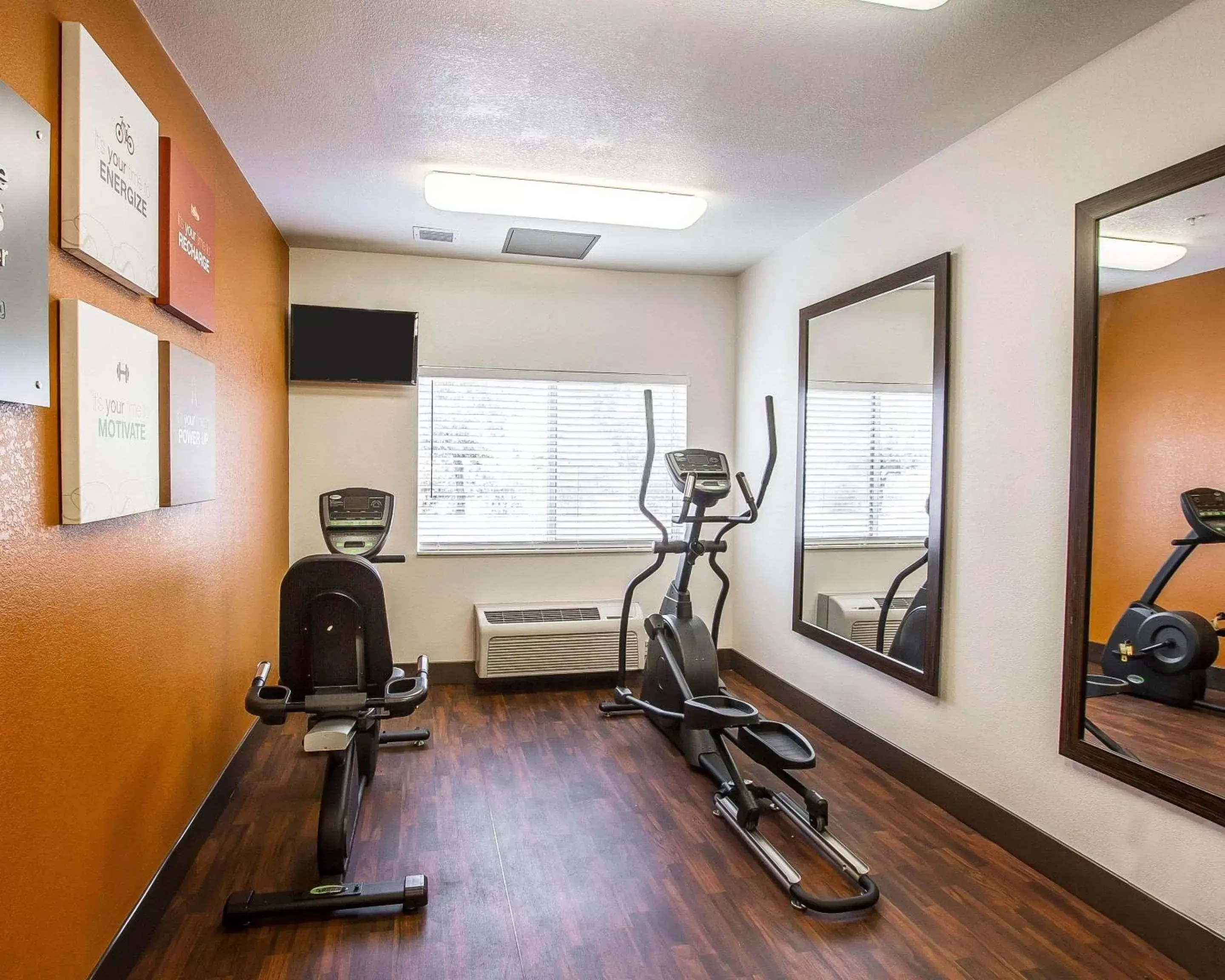 Fitness centre/facilities, Fitness Center/Facilities in Comfort Suites Peoria Sports Complex