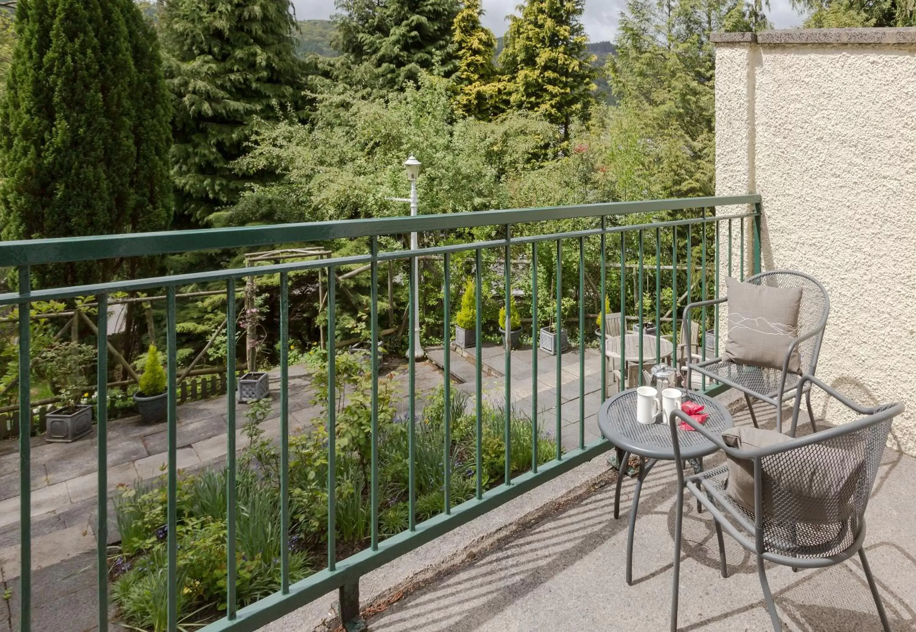 Balcony/Terrace in Burn How Garden House Hotel