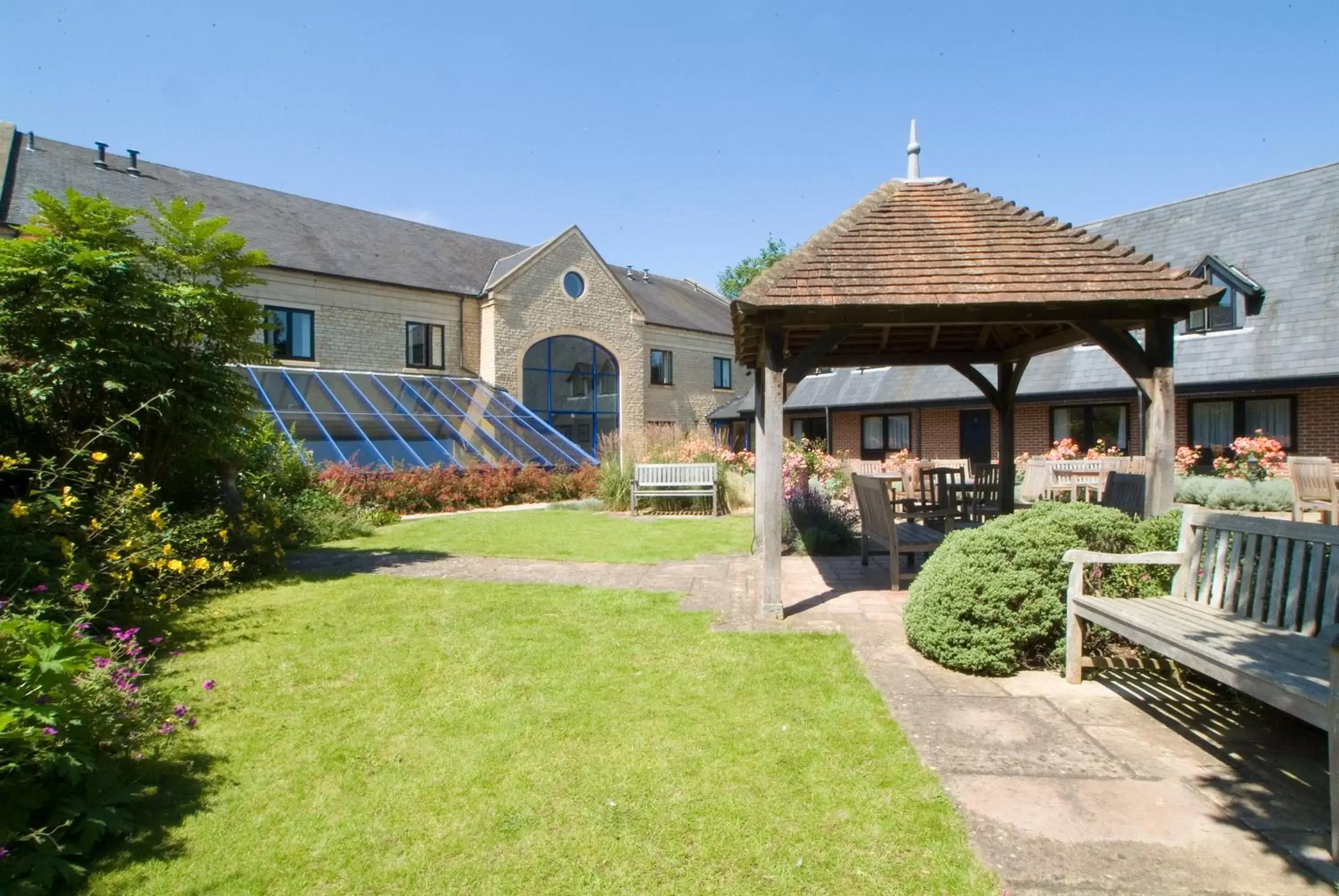 Garden, Property Building in Best Western Plus Angel Hotel