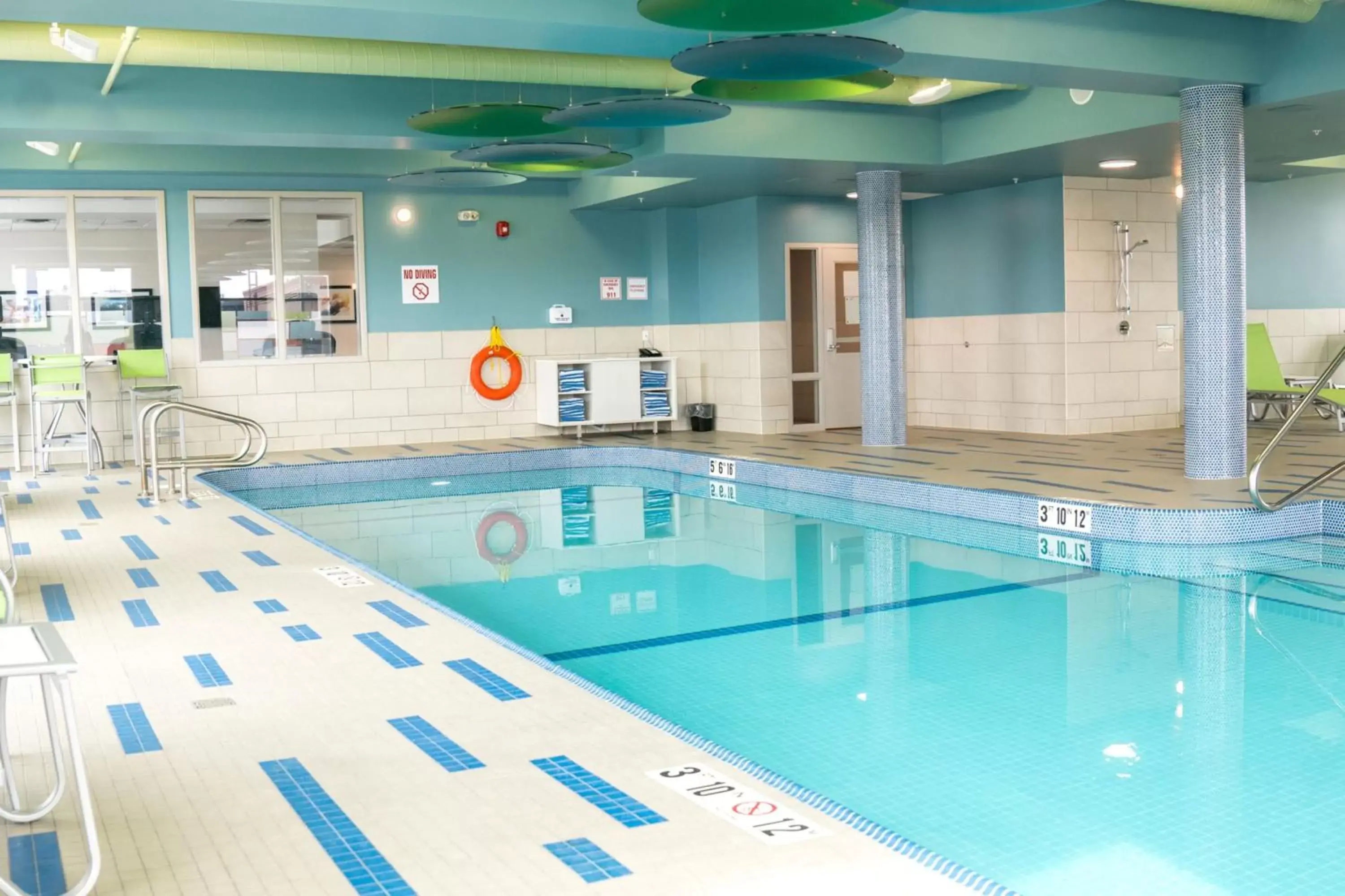 Swimming pool in Holiday Inn Express & Suites - Brandon, an IHG Hotel