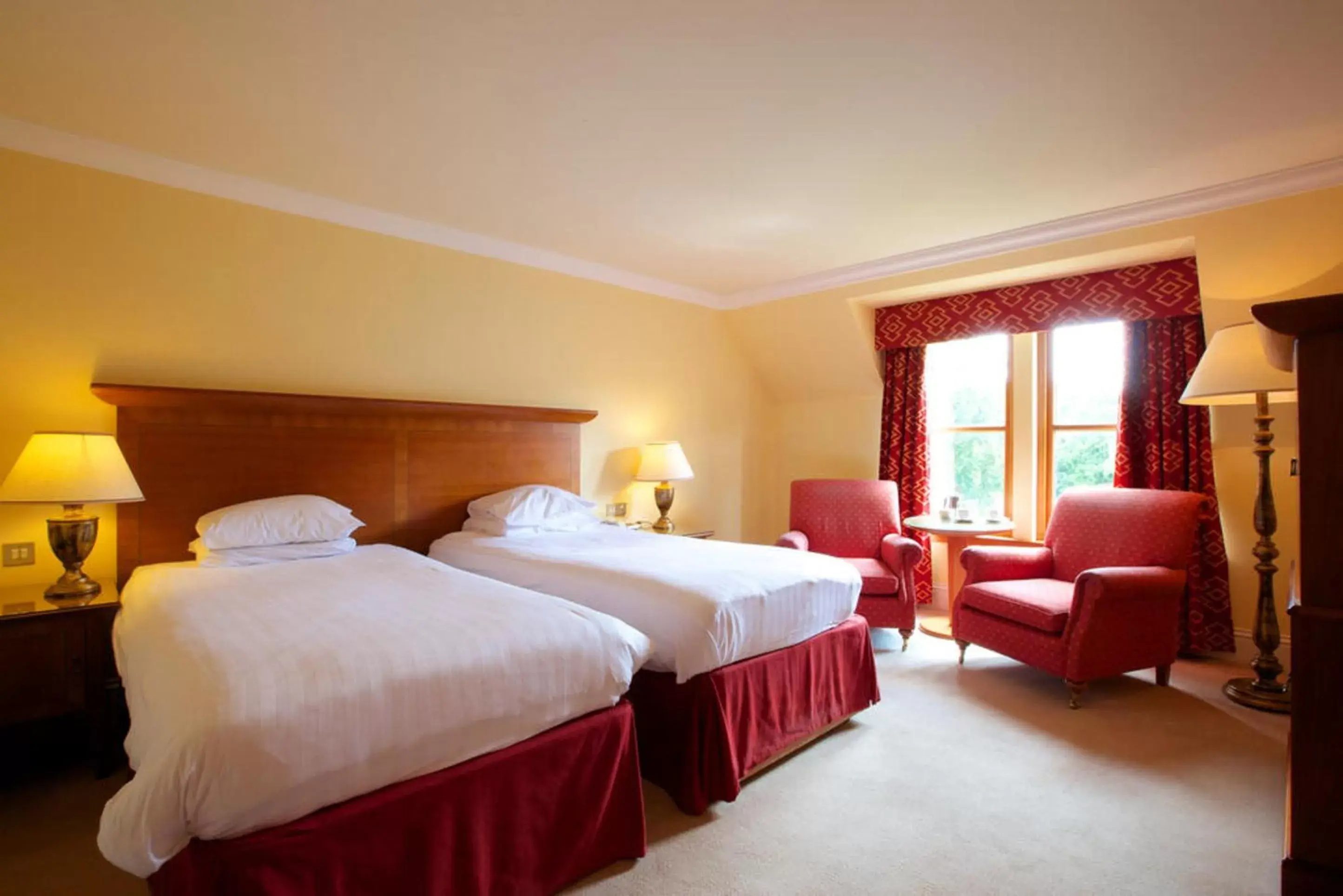 Photo of the whole room, Bed in Muthu Newton Hotel (Near Inverness Airport)