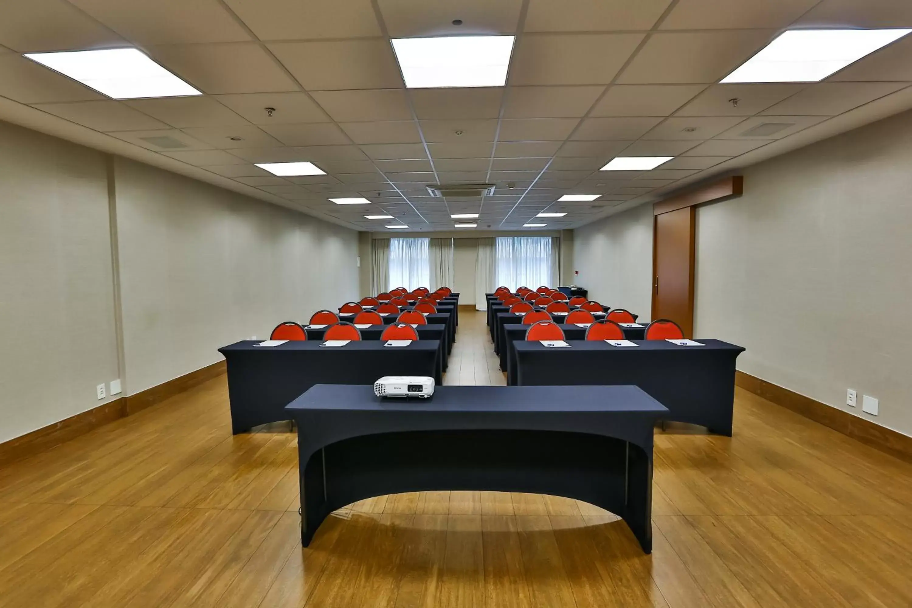 Meeting/conference room in Quality Hotel & Suites Brasília