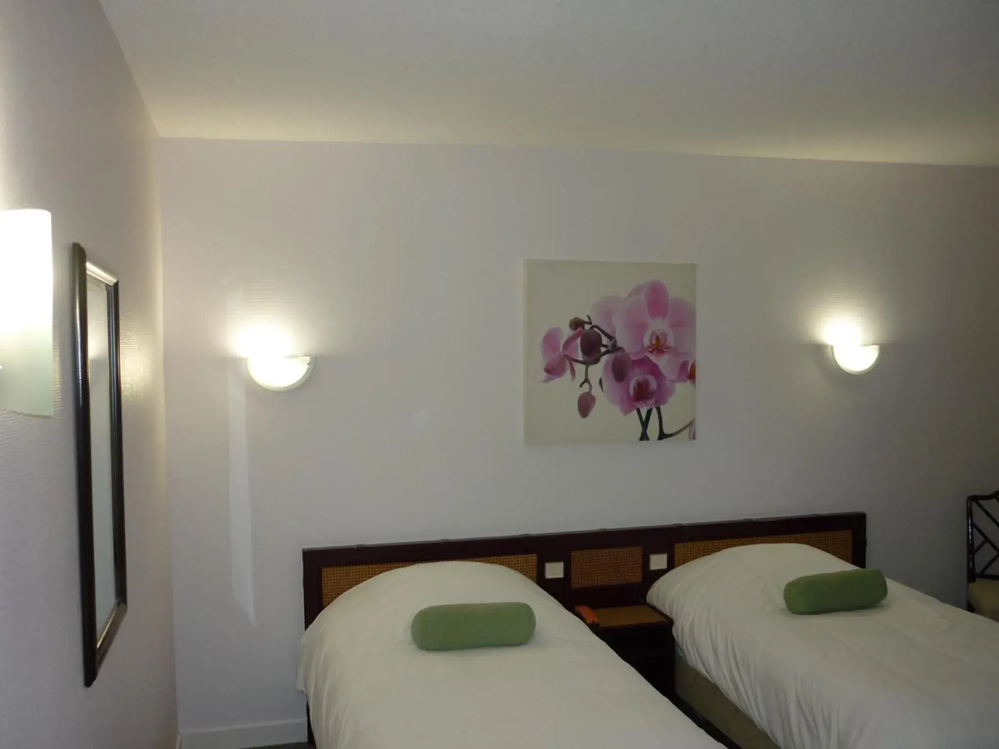 Bedroom, Bed in Logis Aurea Hotel