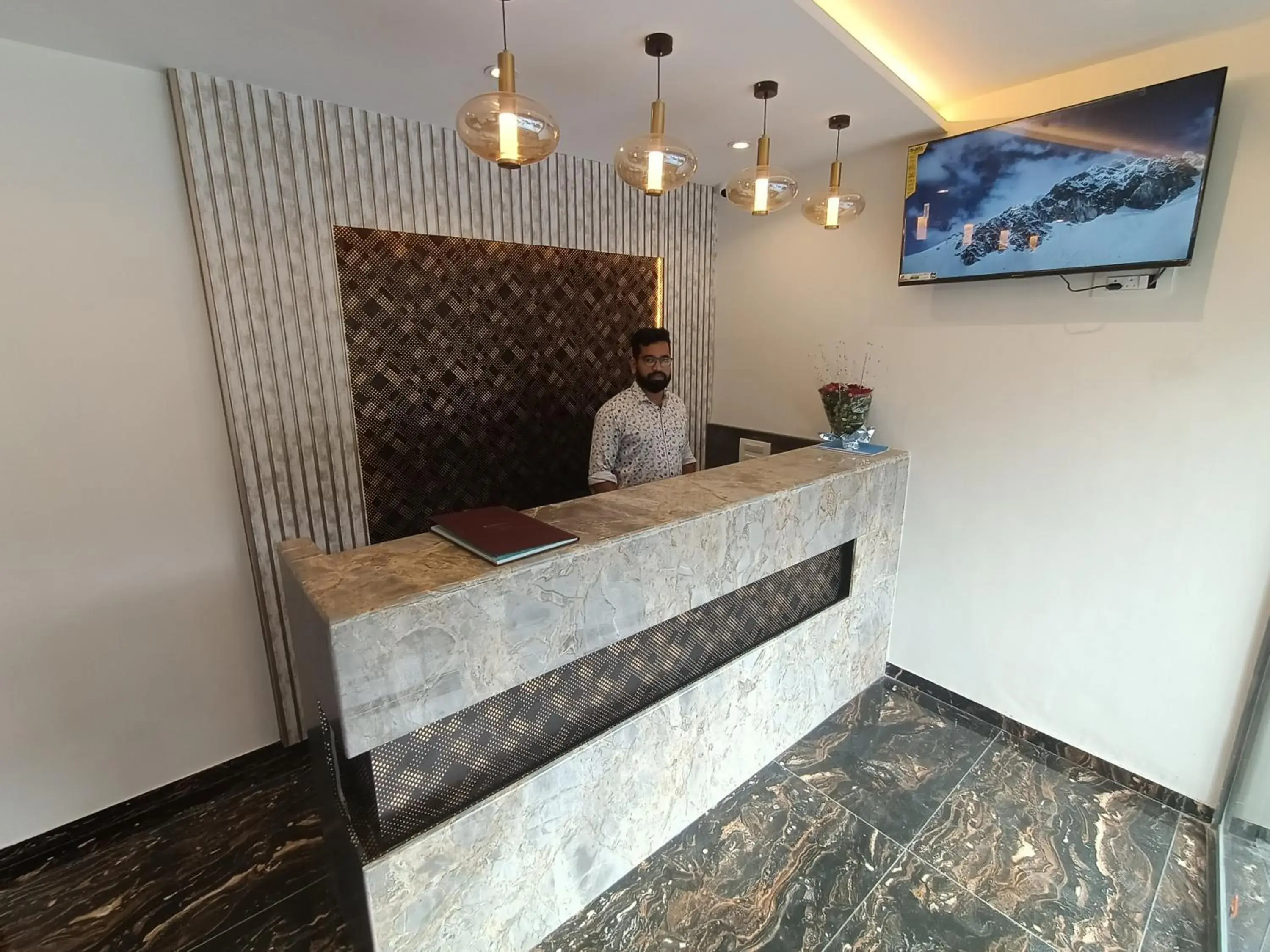 Staff, Lobby/Reception in Hotel Classio Andheri