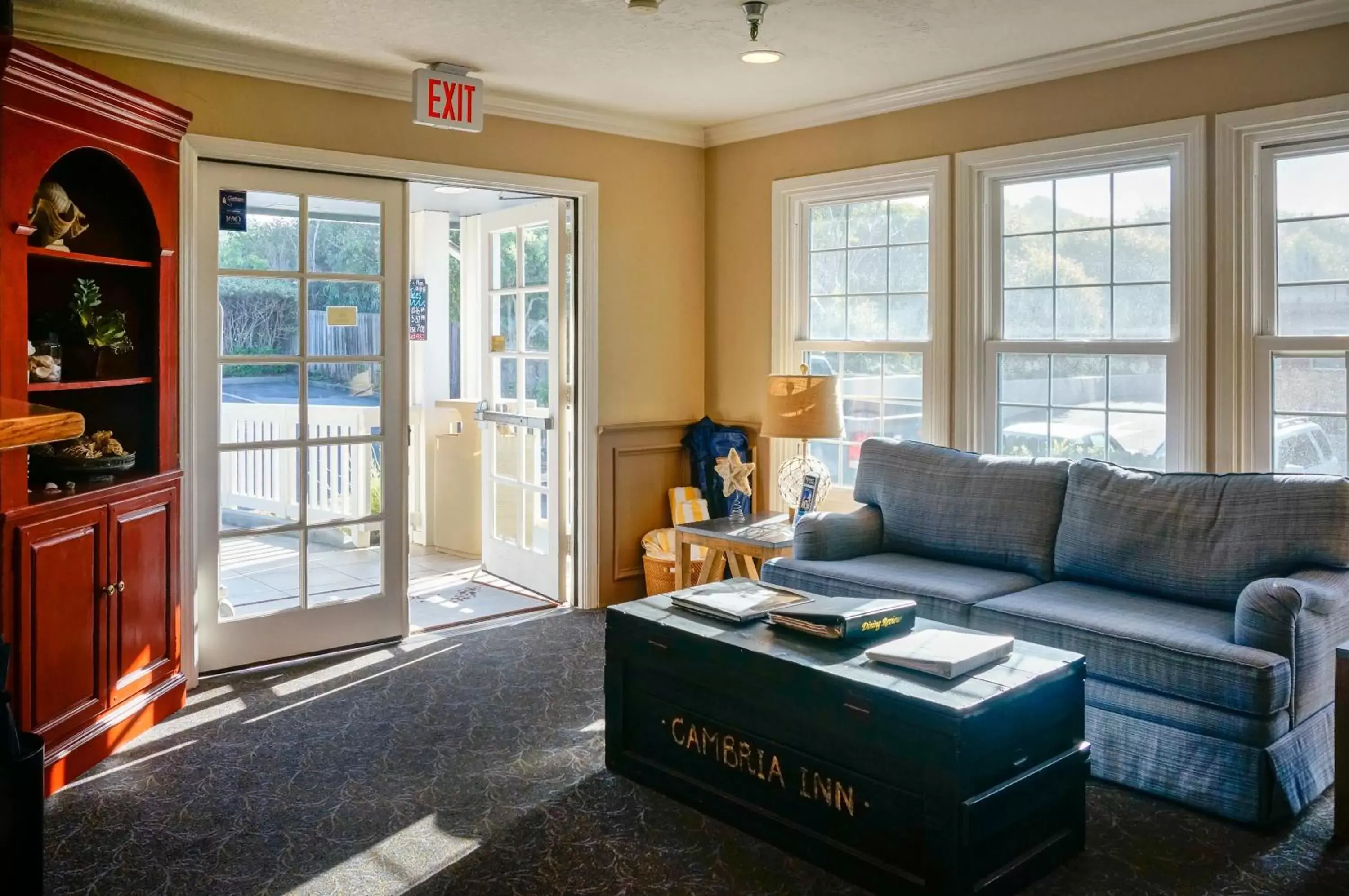 Lobby or reception in Sand Pebbles Inn Lobby or reception in Sand Pebbles Inn