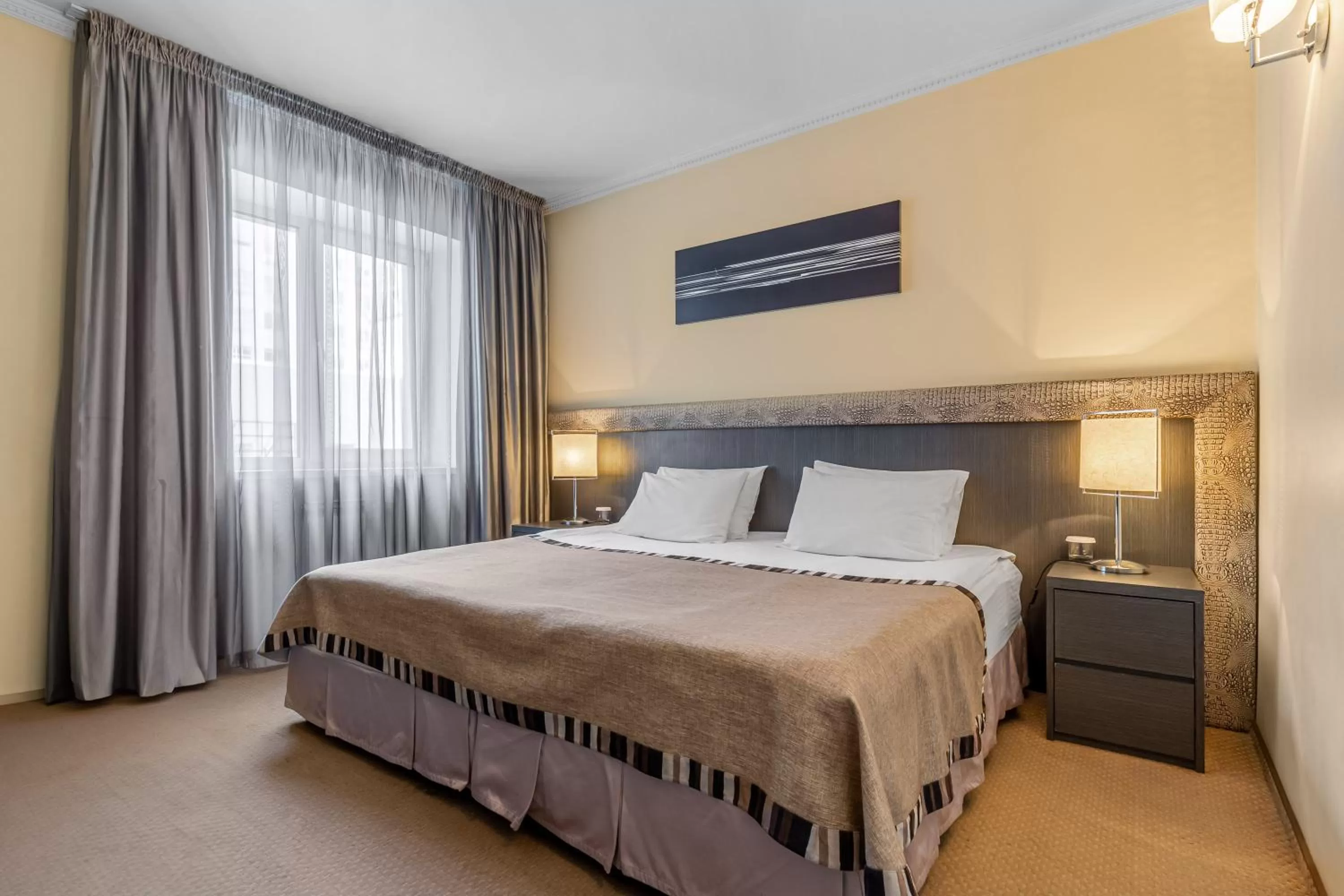 Bed in Maidan Palace Hotel