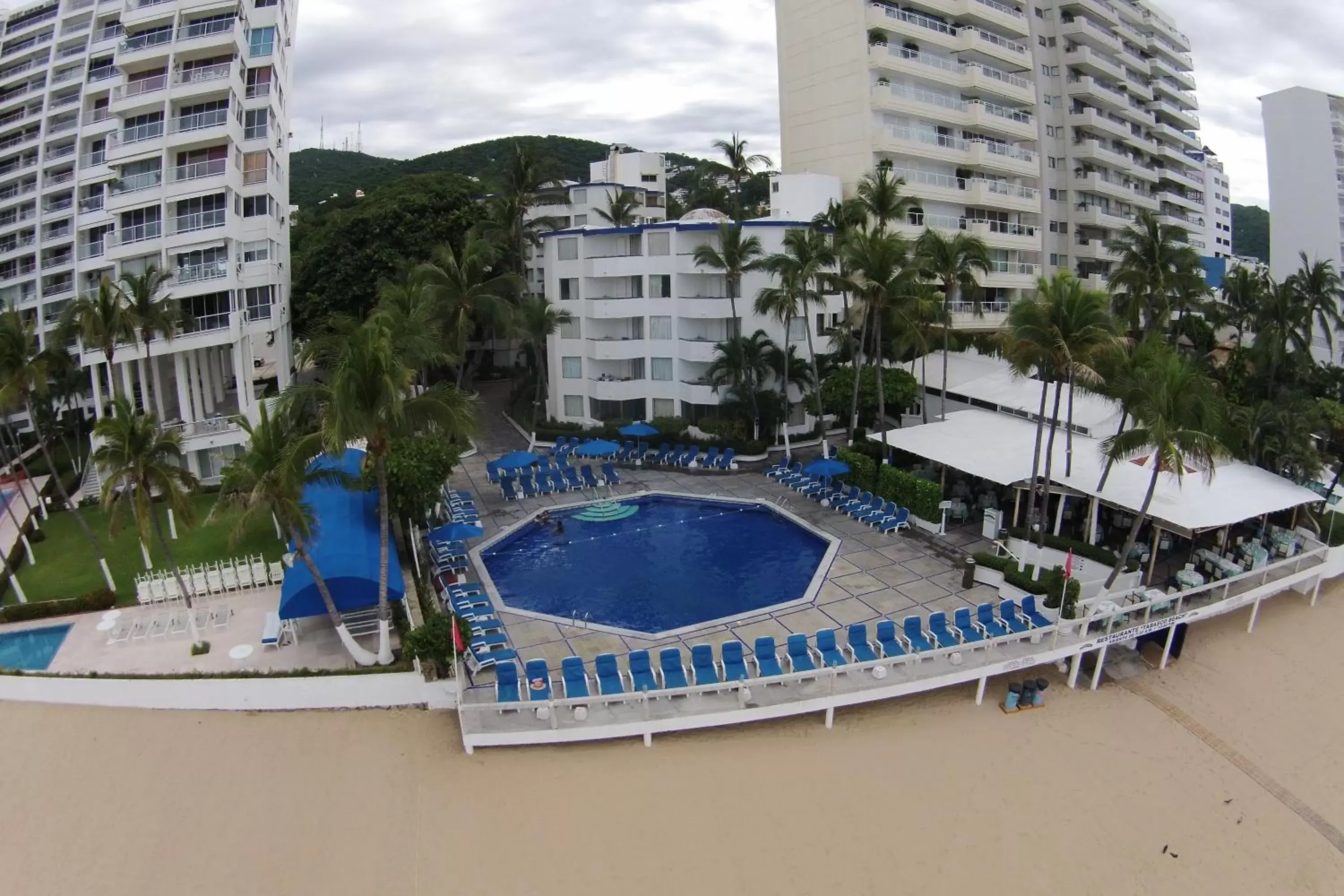 Bird's eye view, Pool View in Hotel Acapulco Malibu