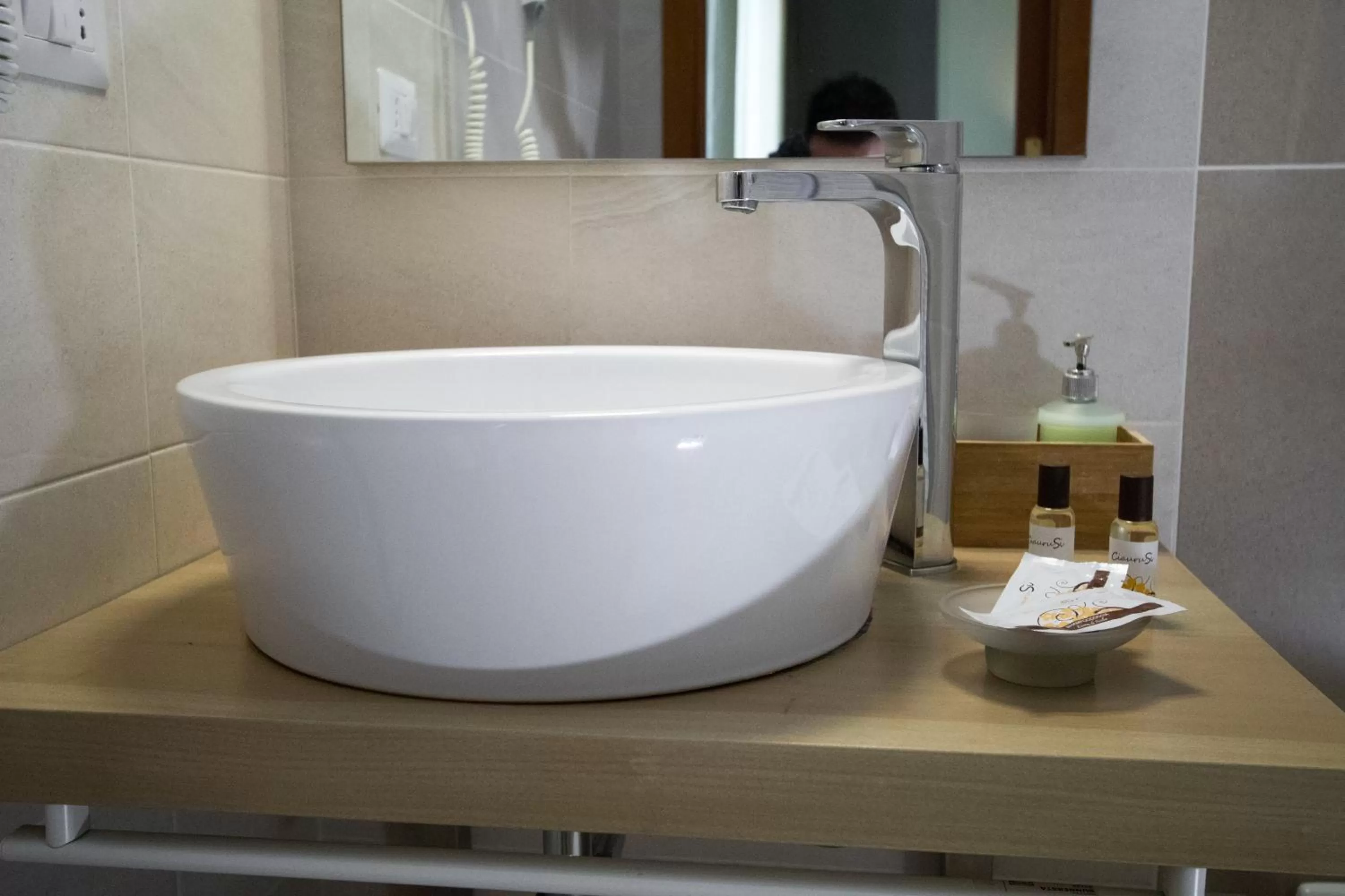 Bathroom in Pantanello Rooms Avola