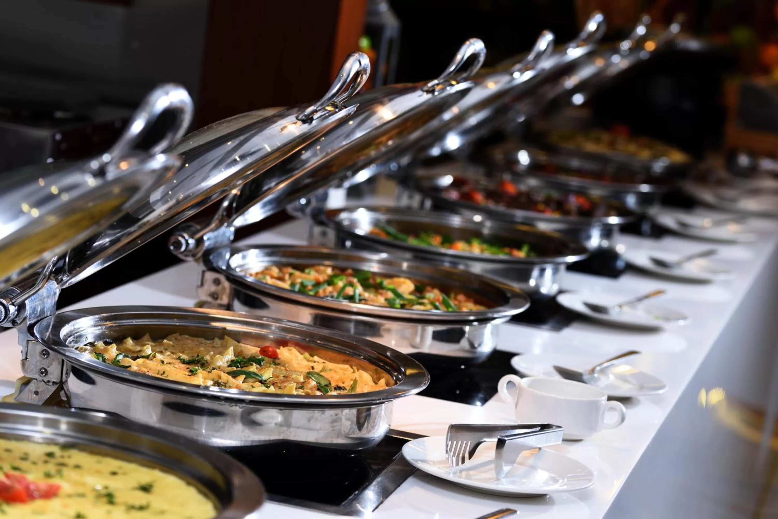 Restaurant/places to eat in Mercure Gold Hotel Jumeirah Dubai by Accor