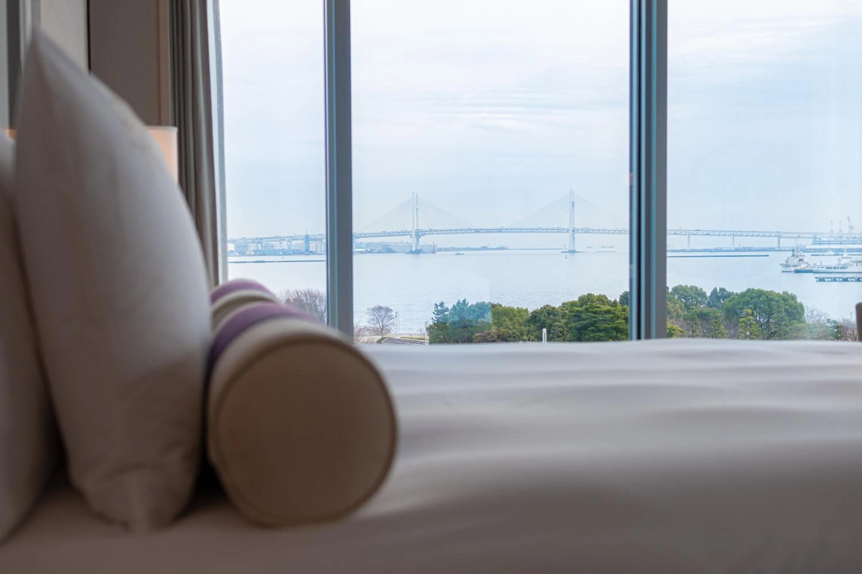 View (from property/room), Bed in The Kahala Hotel & Resort Yokohama
