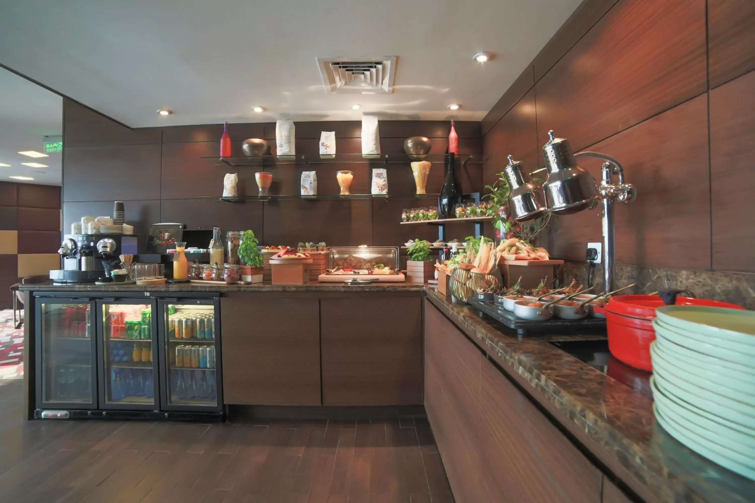 Food and drinks, Restaurant/Places to Eat in Radisson Blu Hotel, Abu Dhabi Yas Island