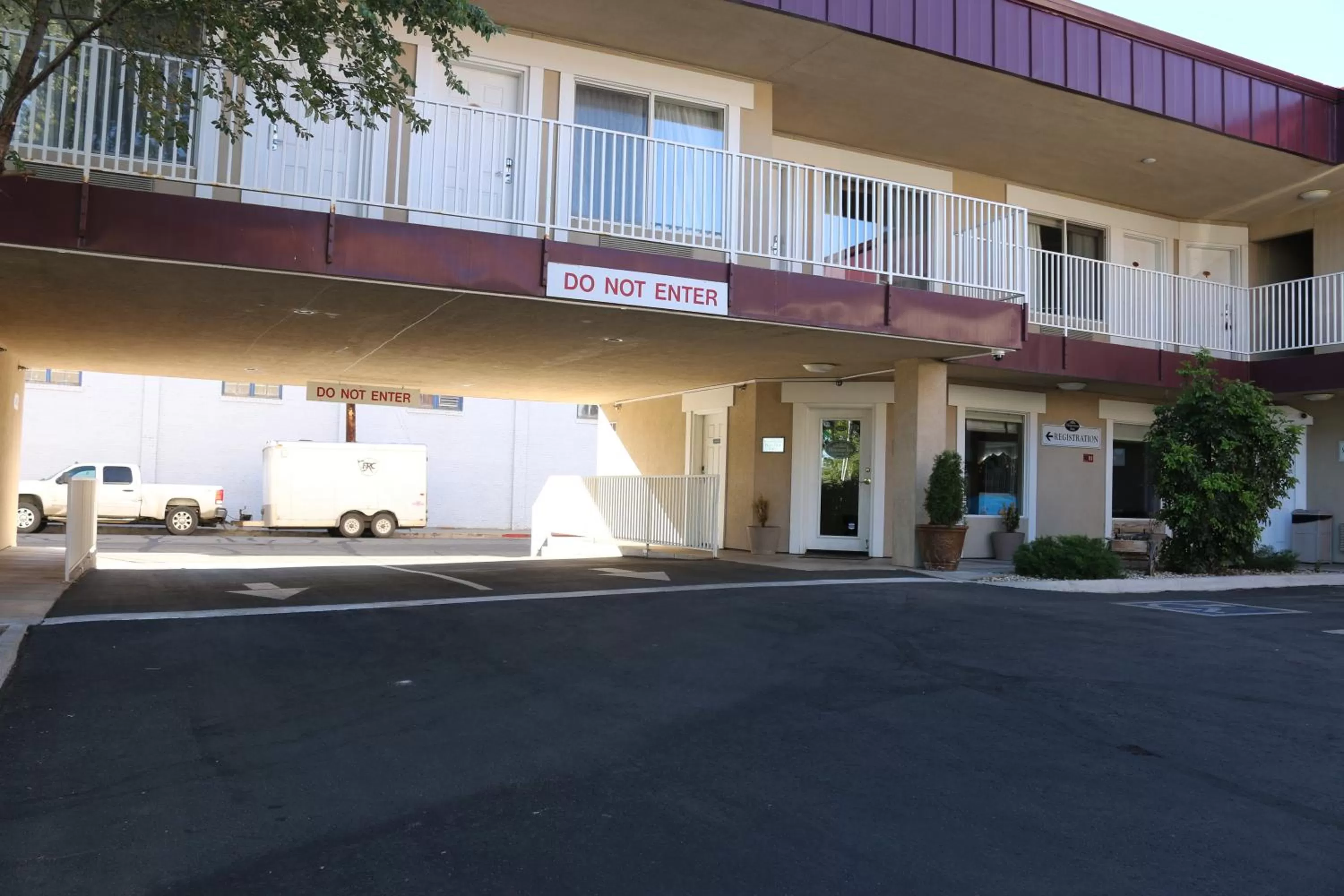 Property building in Historian Inn