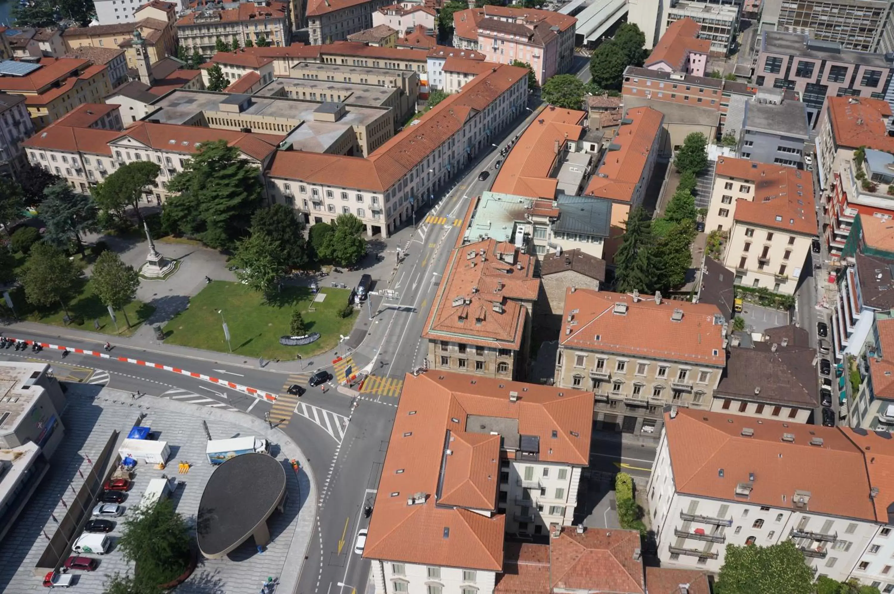 Neighbourhood, Bird's-eye View in Hotel Pestalozzi Lugano