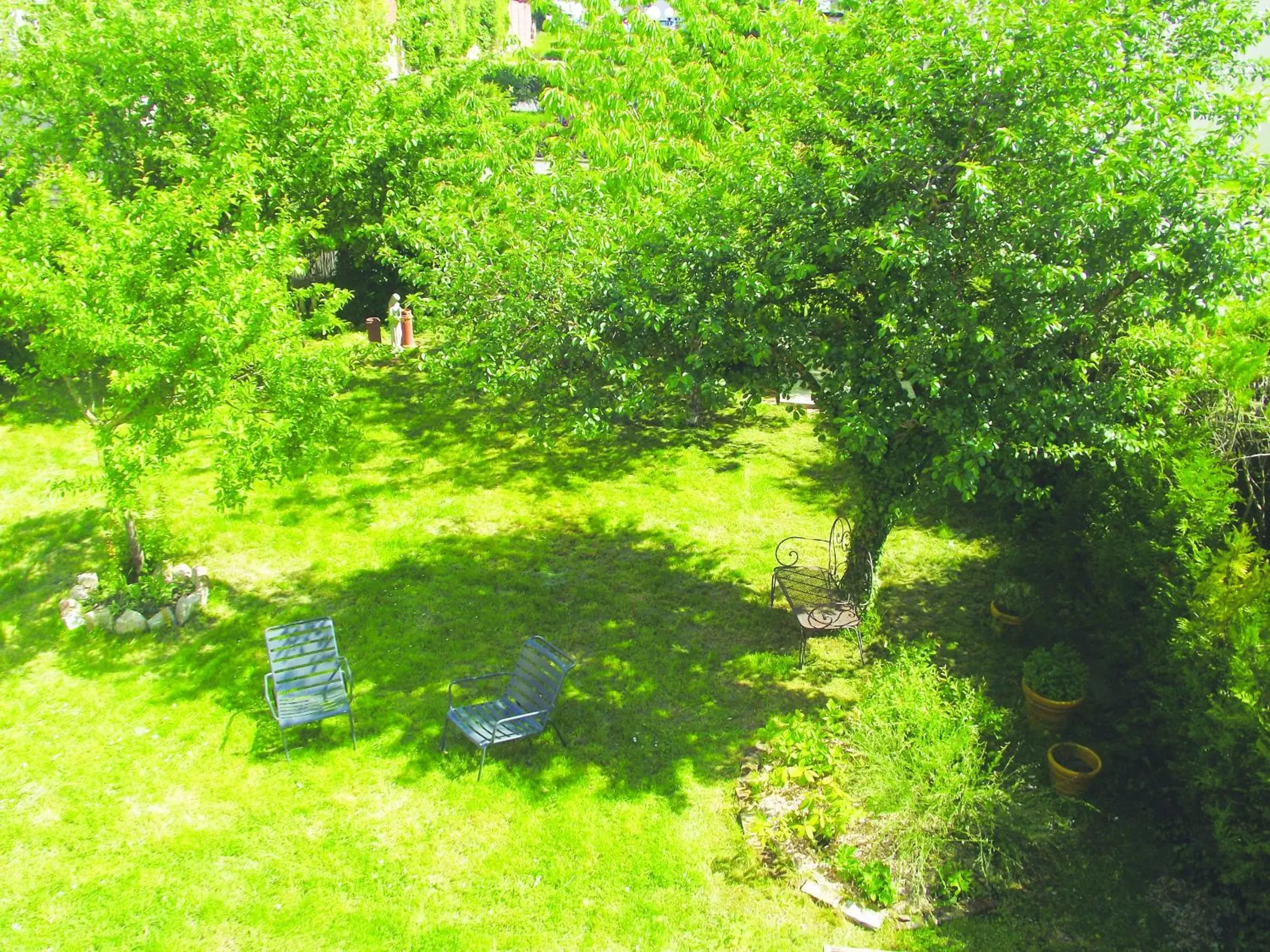 Garden in Chambre en ville dans un esprit campagne