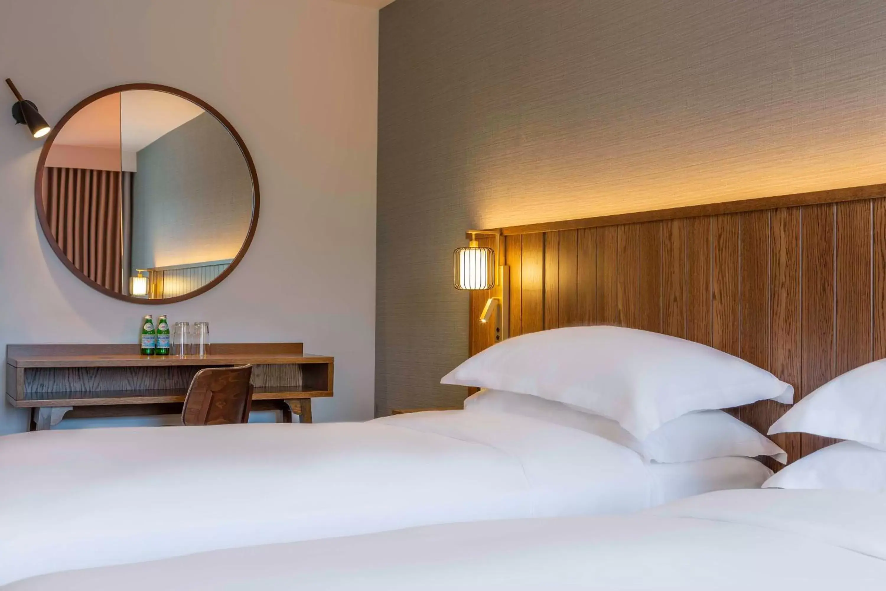 Bedroom, Bed in Hyatt Centric The Liberties Dublin