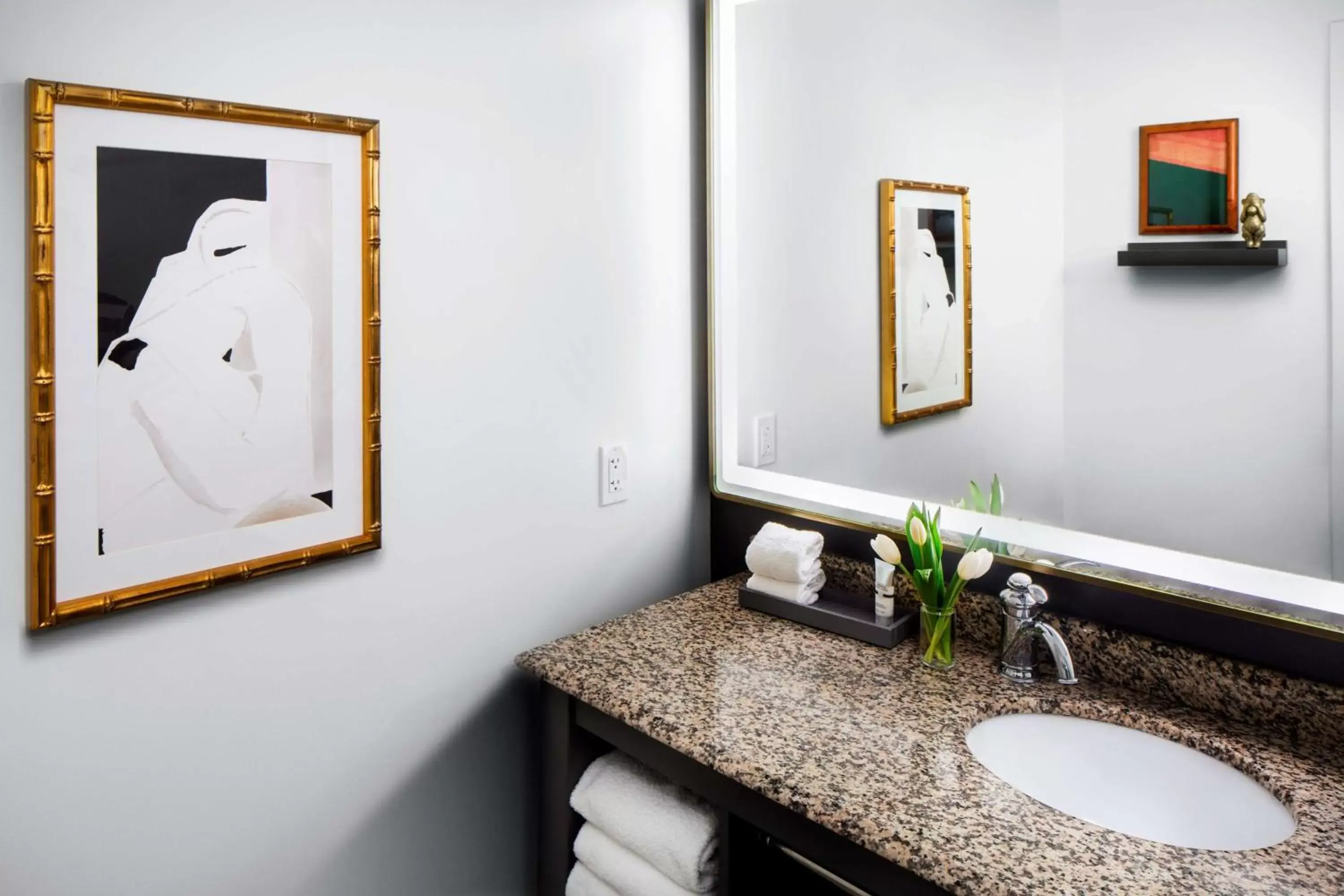 Bathroom in Andaz Savannah - A Concept by Hyatt
