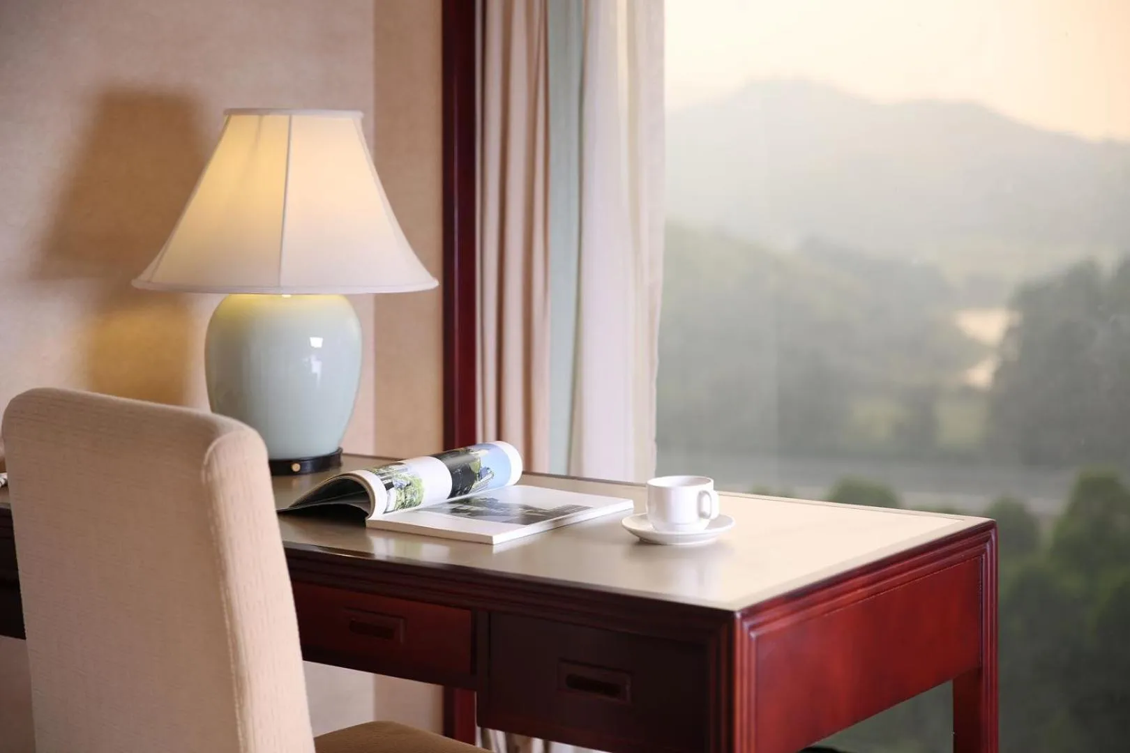 Felicity Hotel Shenzhen, Luohu Railway Station