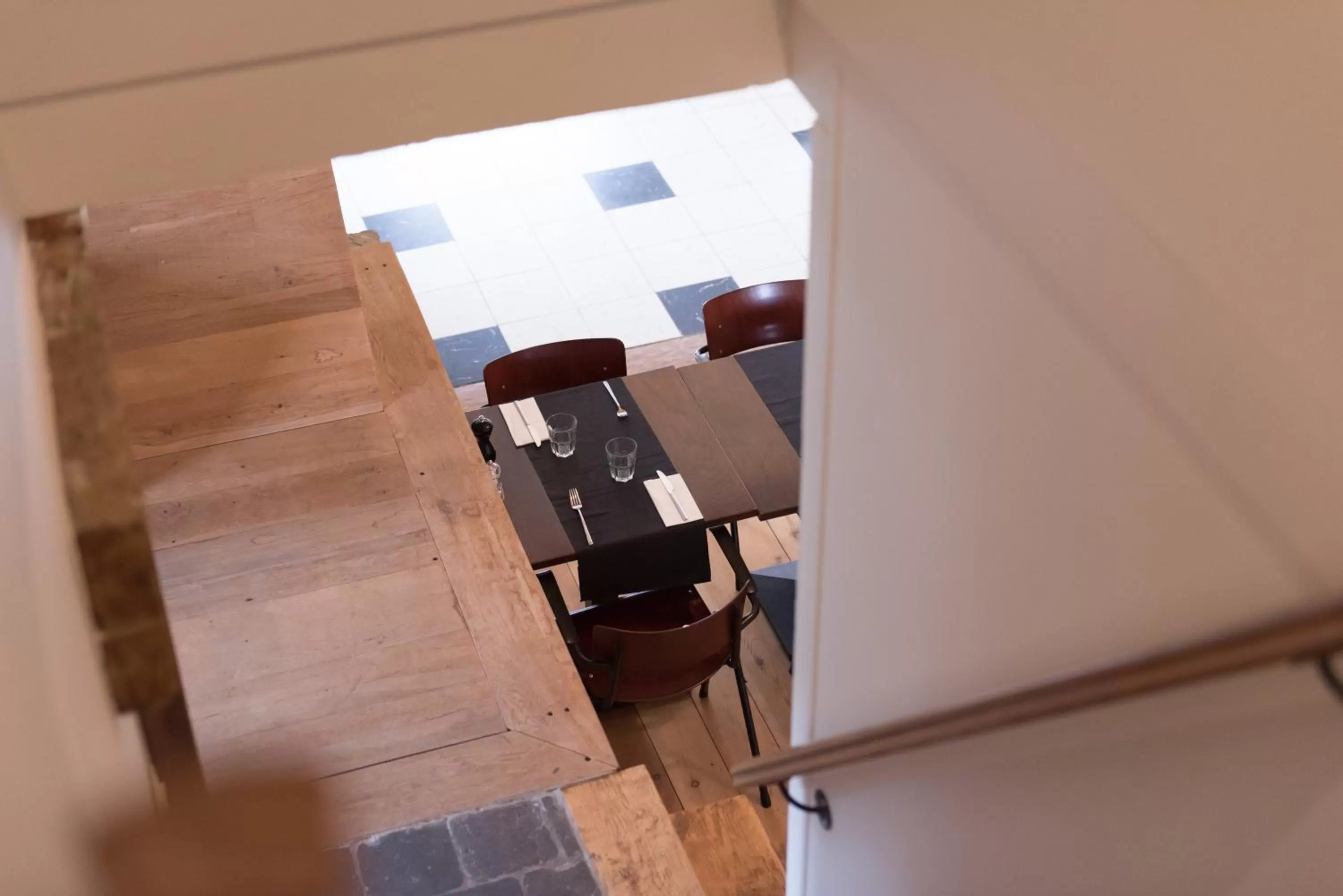 Dining area in Enroute367