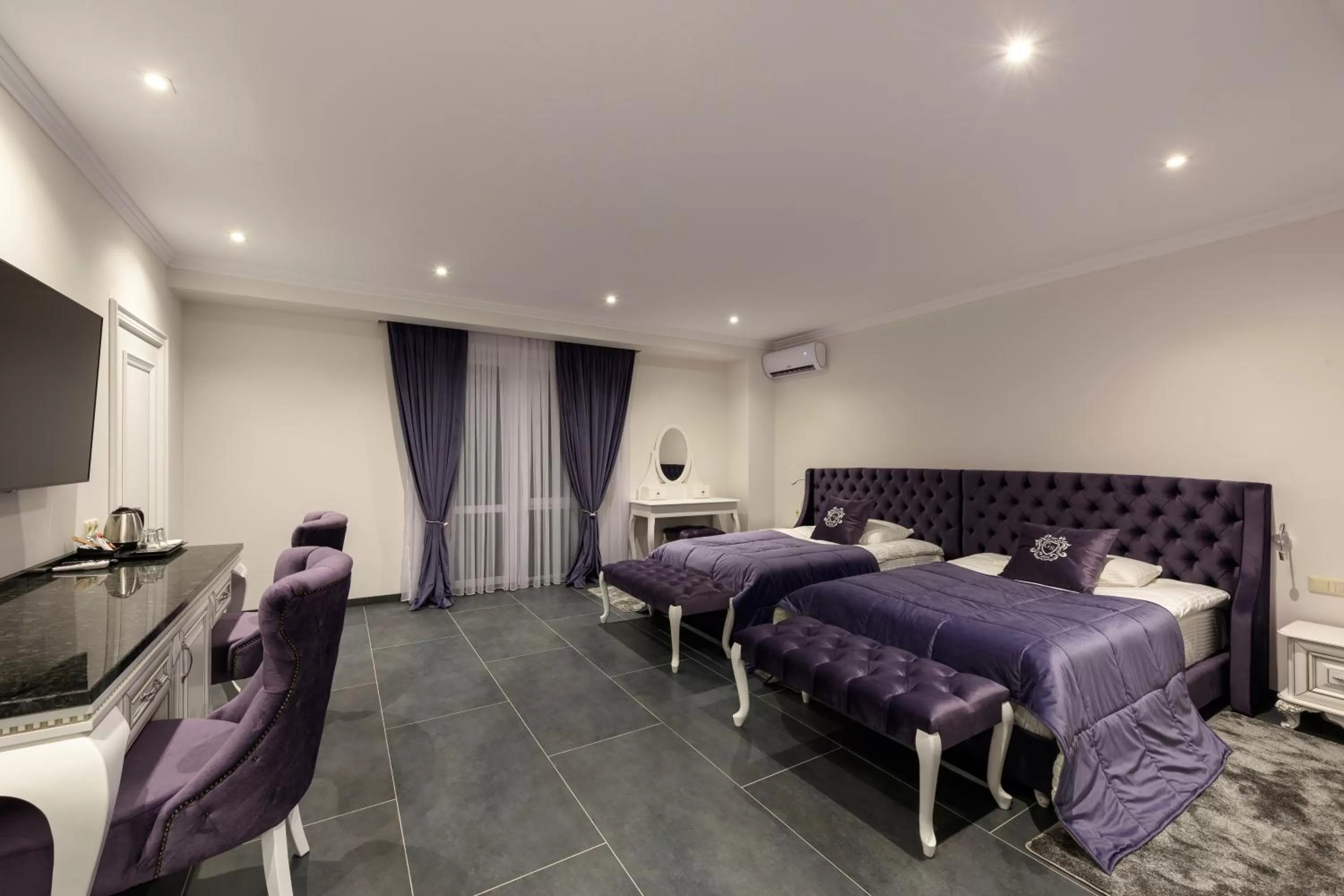 Superior Twin Room in Grand Royal