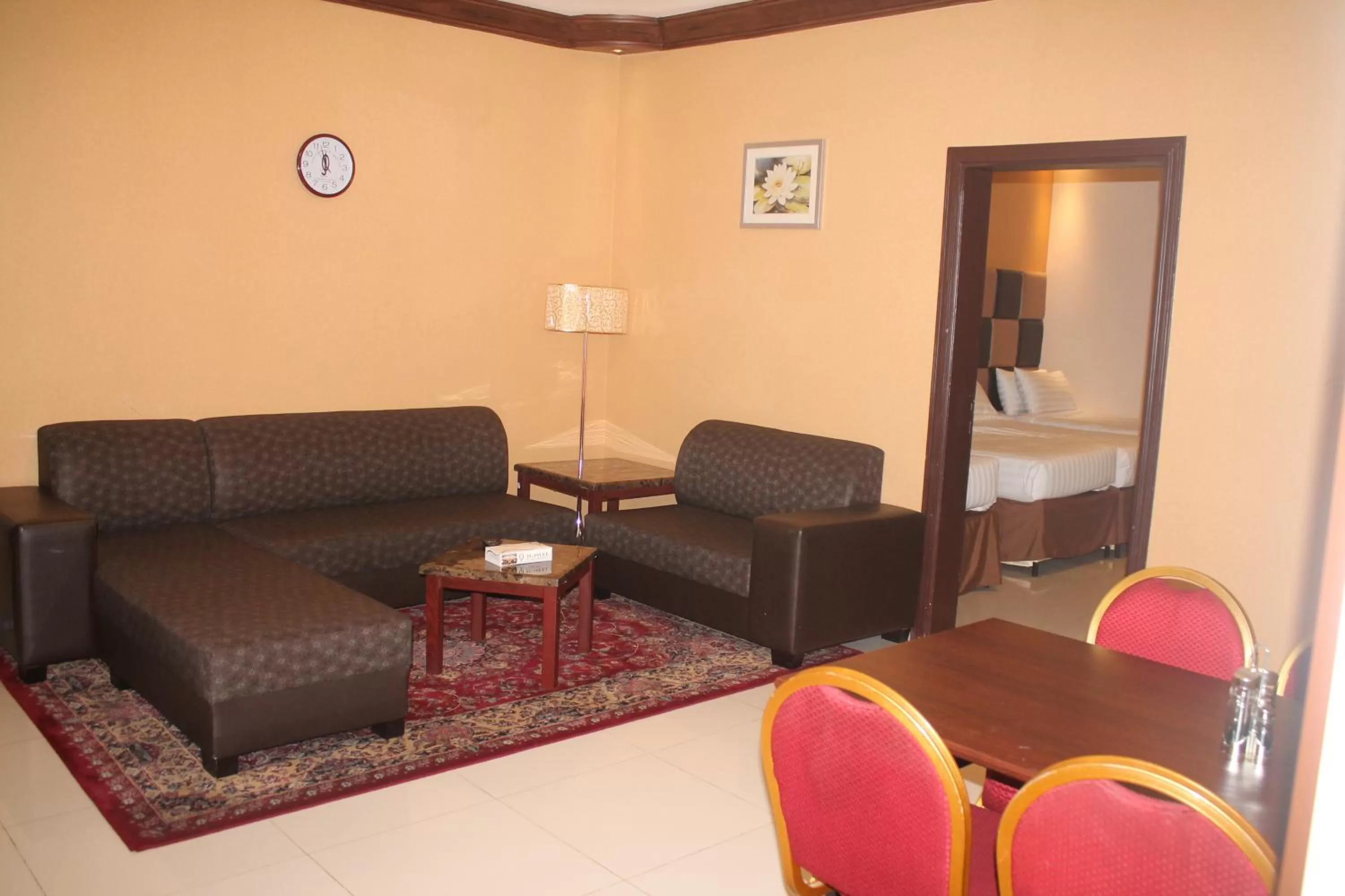 Seating Area in DIWAN ALASEEL ALRAQI