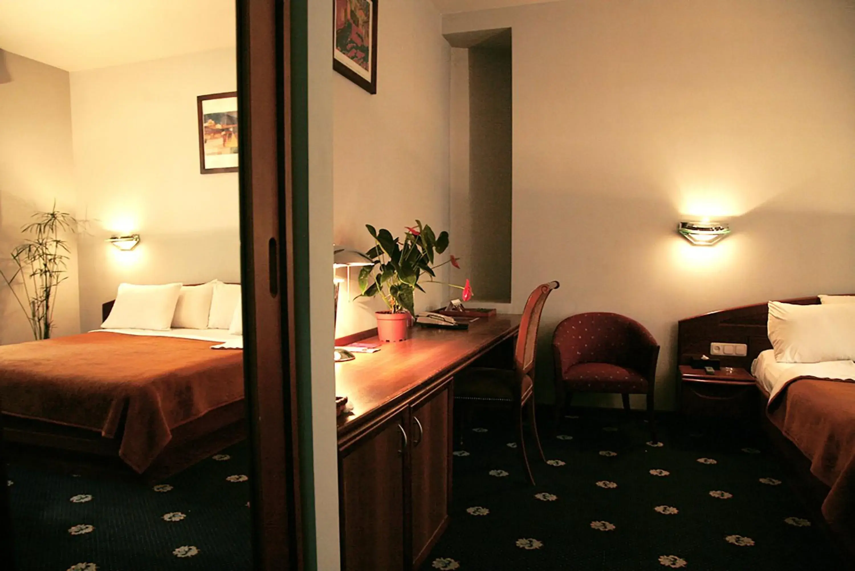 Bed in Ararat Hotel