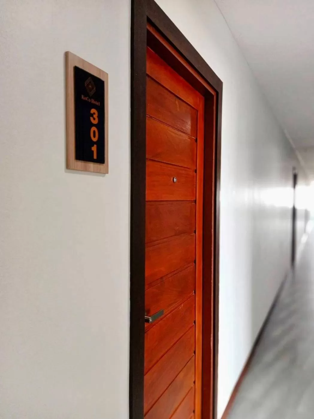 Facade/entrance in โคโค่ โฮเทล KOCO Hotel