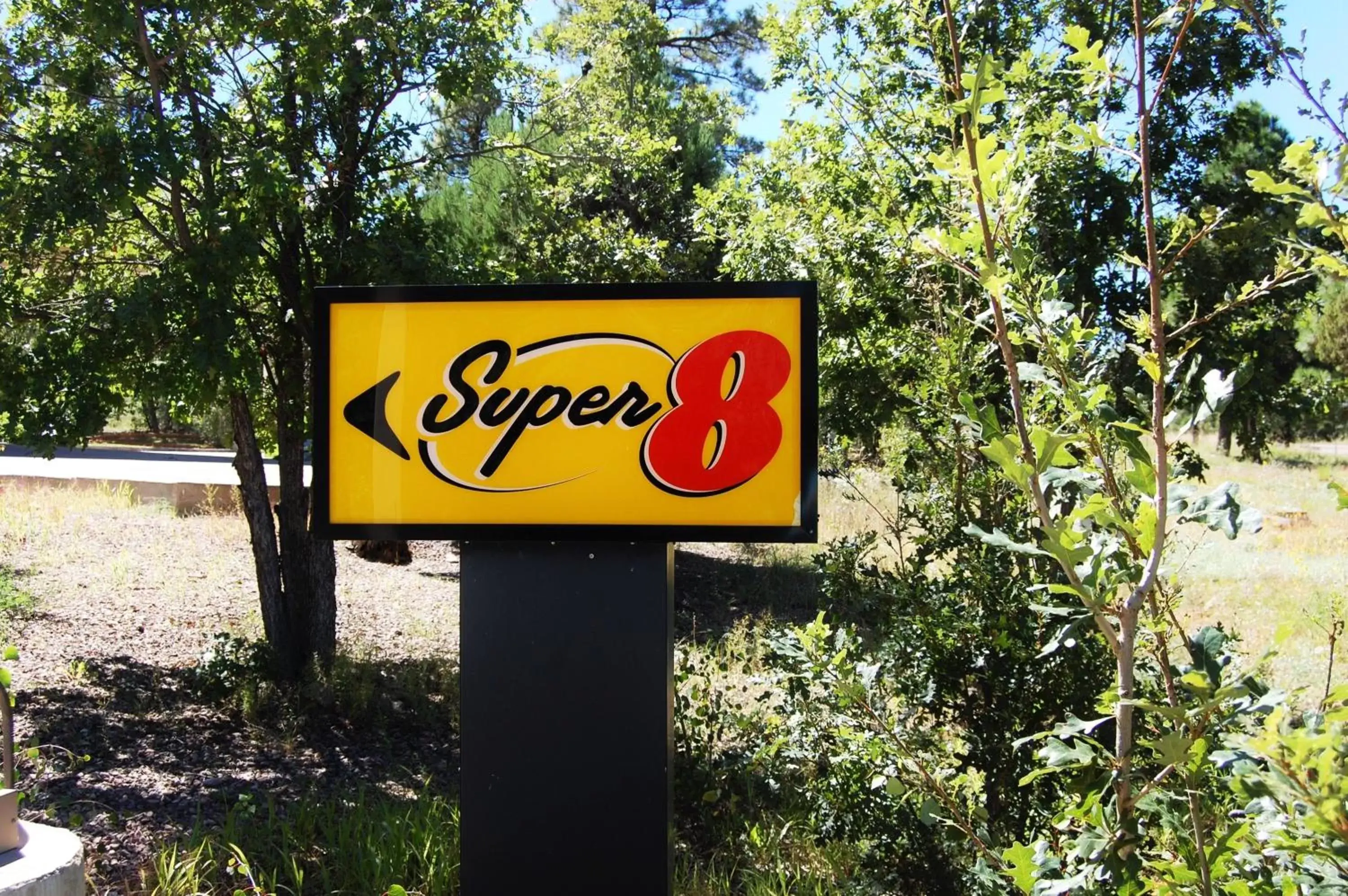 Property logo or sign, Property Logo/Sign in Super 8 by Wyndham Show Low