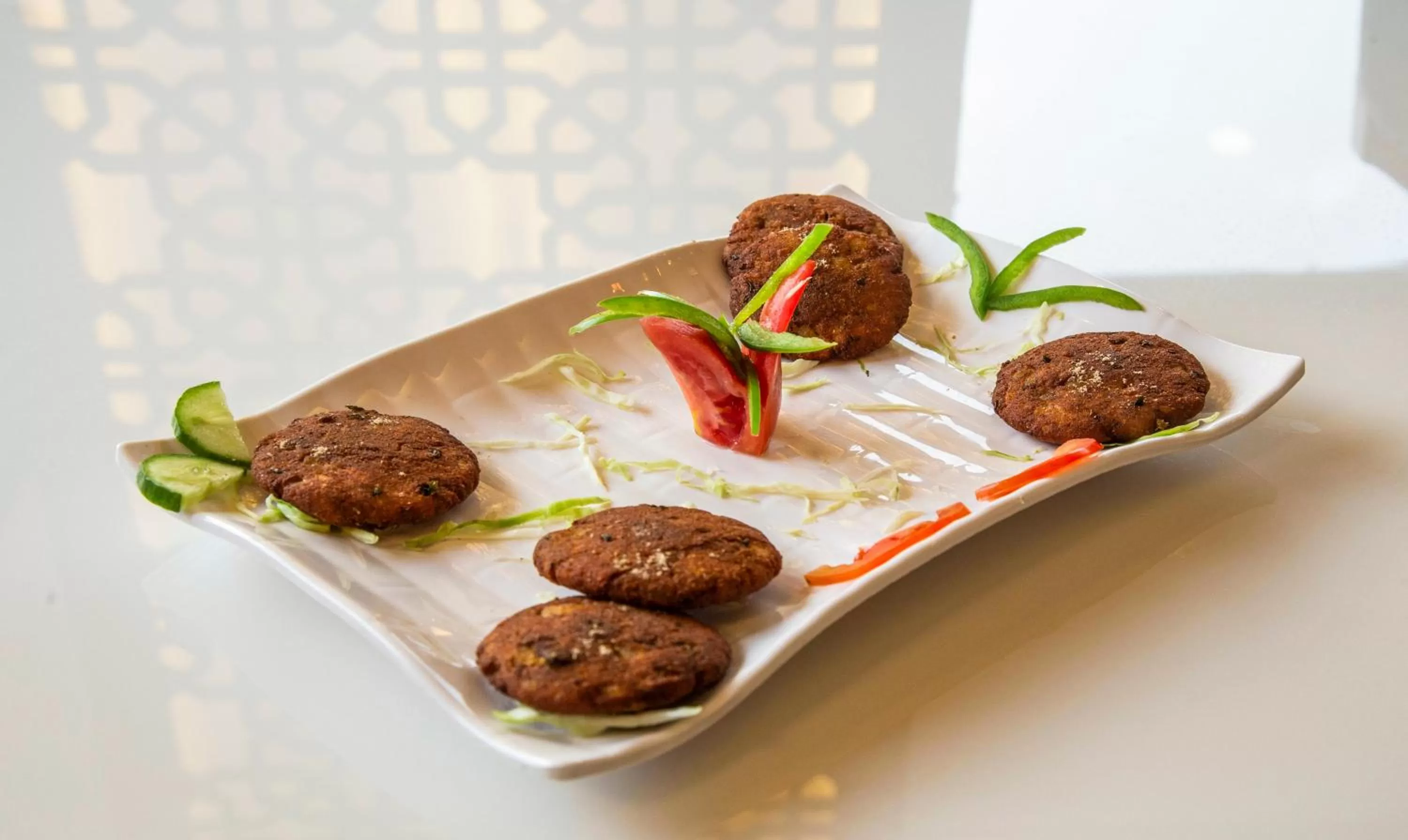 Food in Opulence Inn - 500 Meters From Railway Station