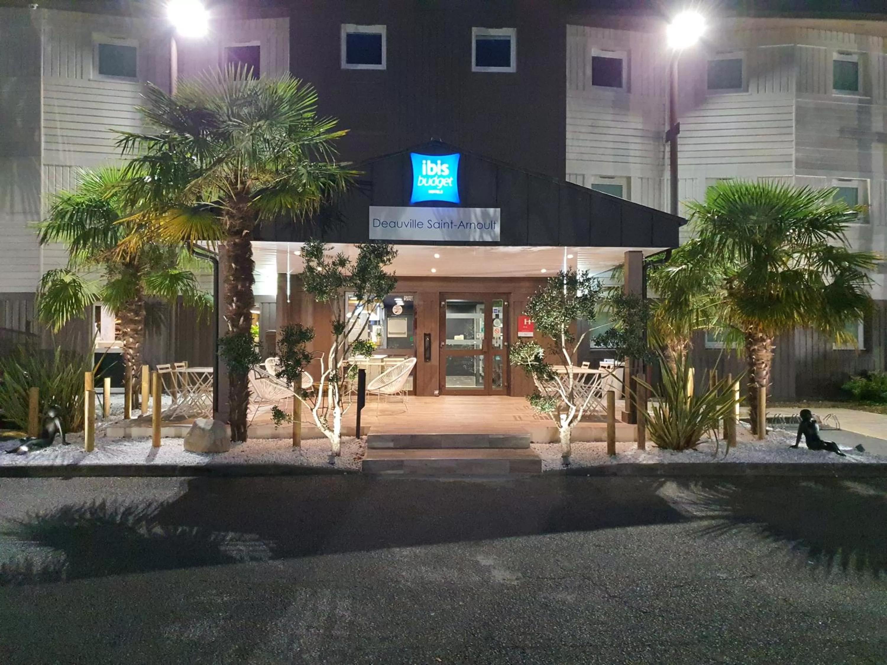 Property building in Hotel Ibis Budget Deauville