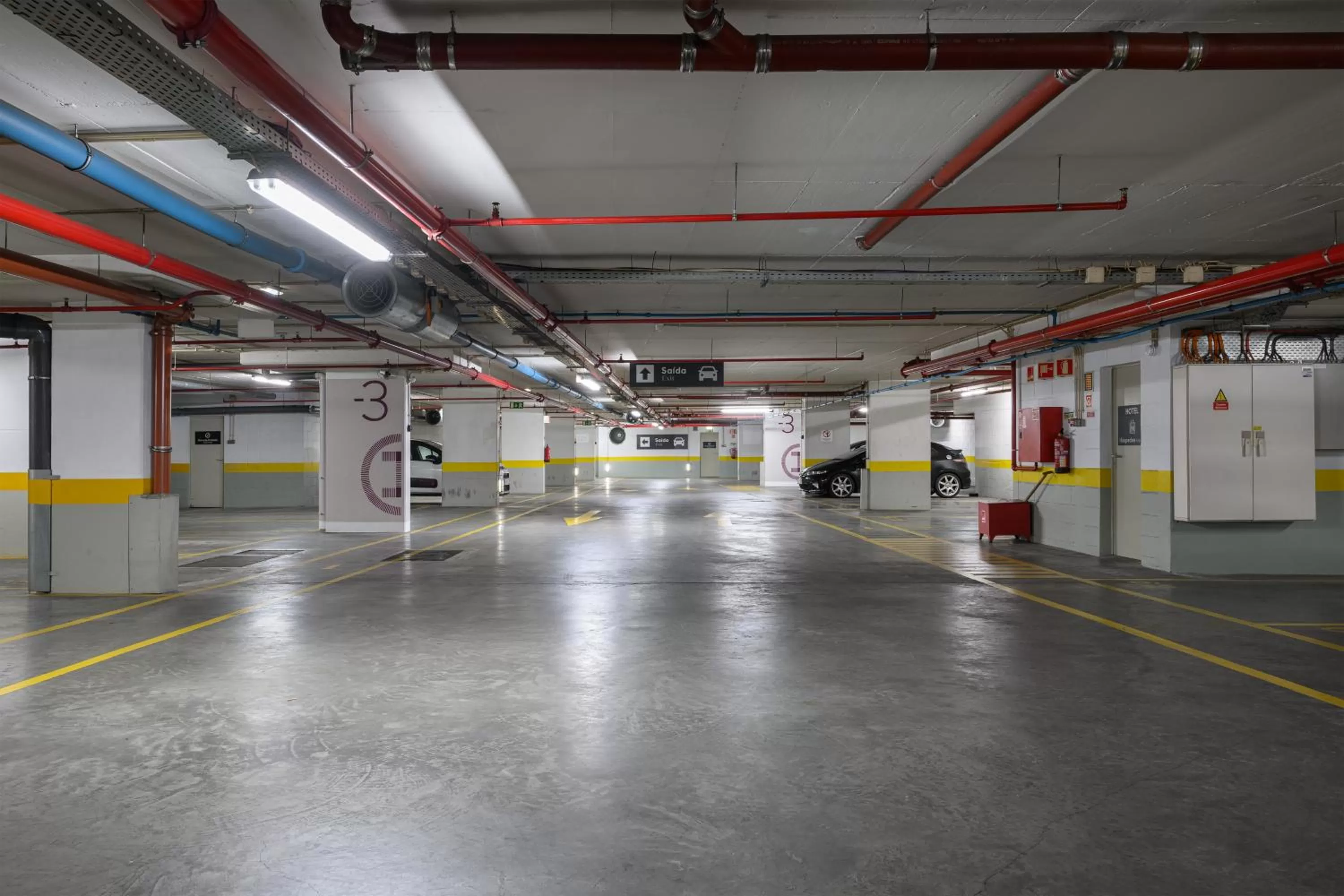 Parking in Inspira Liberdade Boutique Hotel