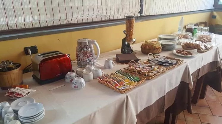 Breakfast in LA PERGOLA - Affitta Camere