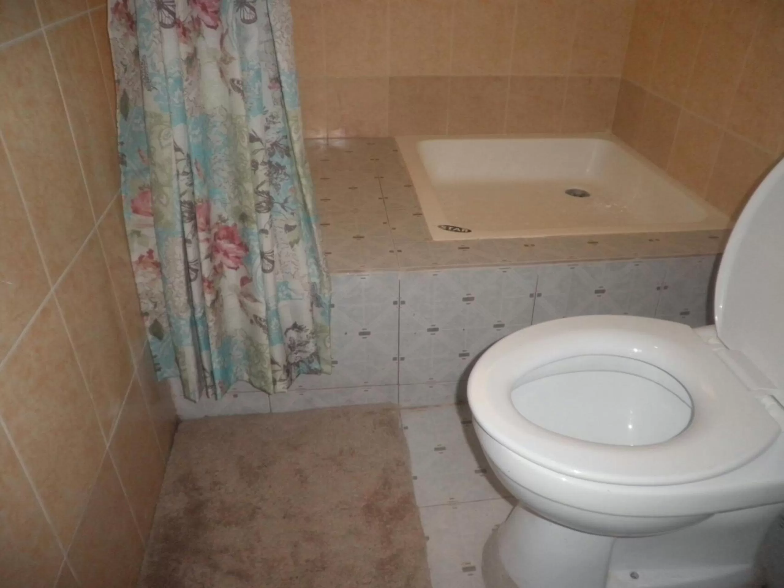 Bathroom in Marrets International Hotel - "Express"