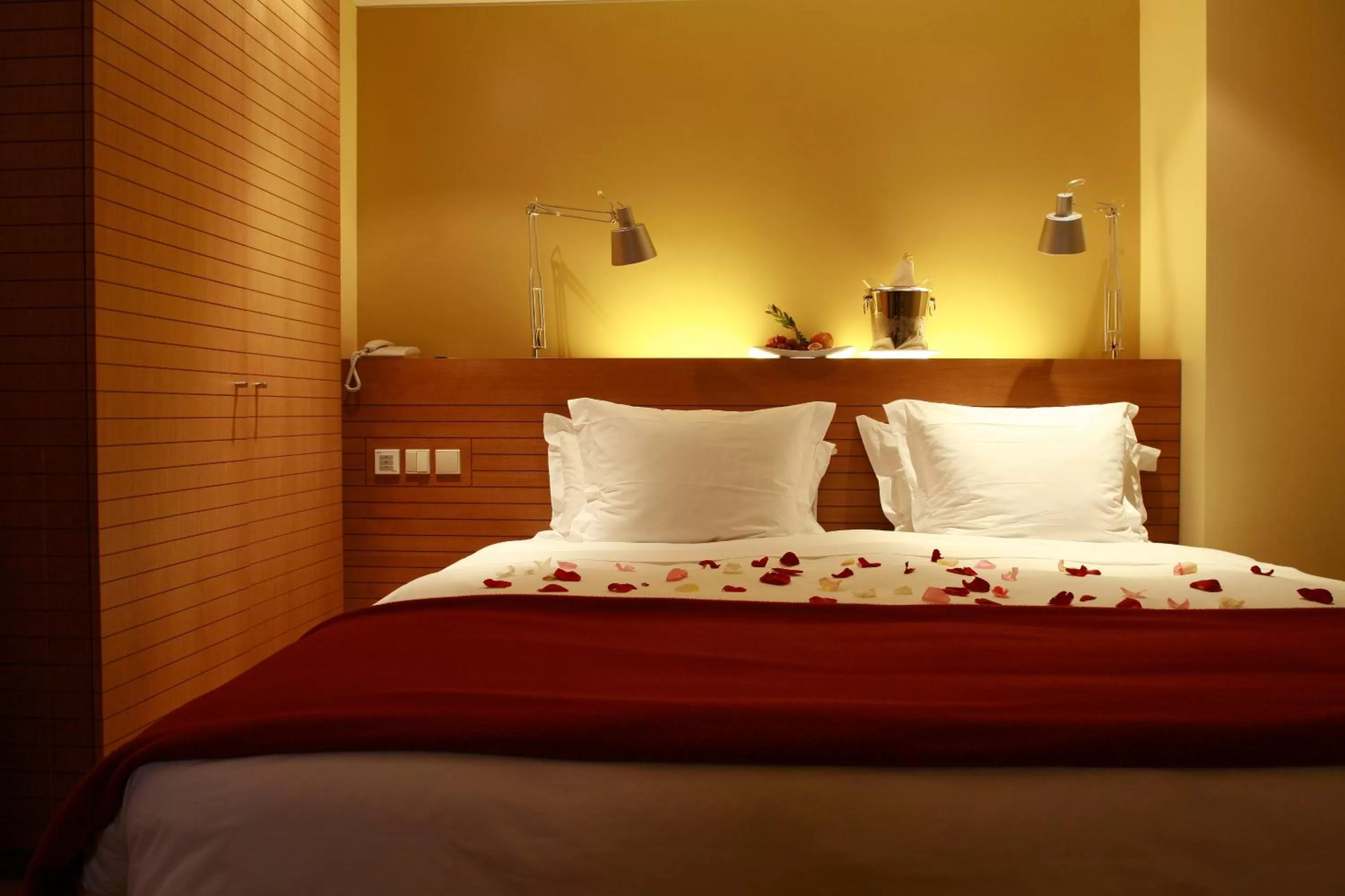 Bed in Pestana Sintra Golf Resort & SPA Hotel